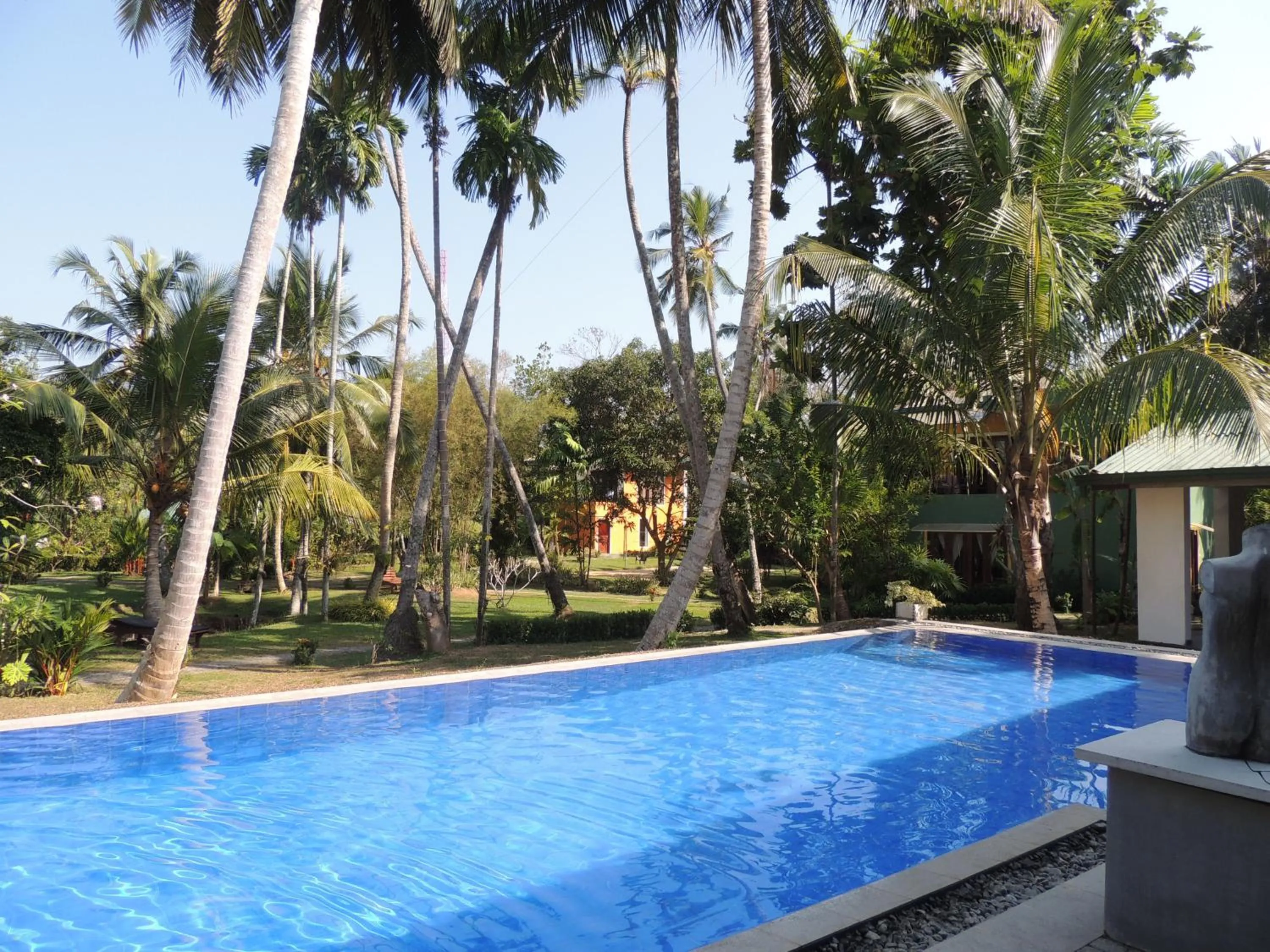 Swimming pool in The Residence Bentota