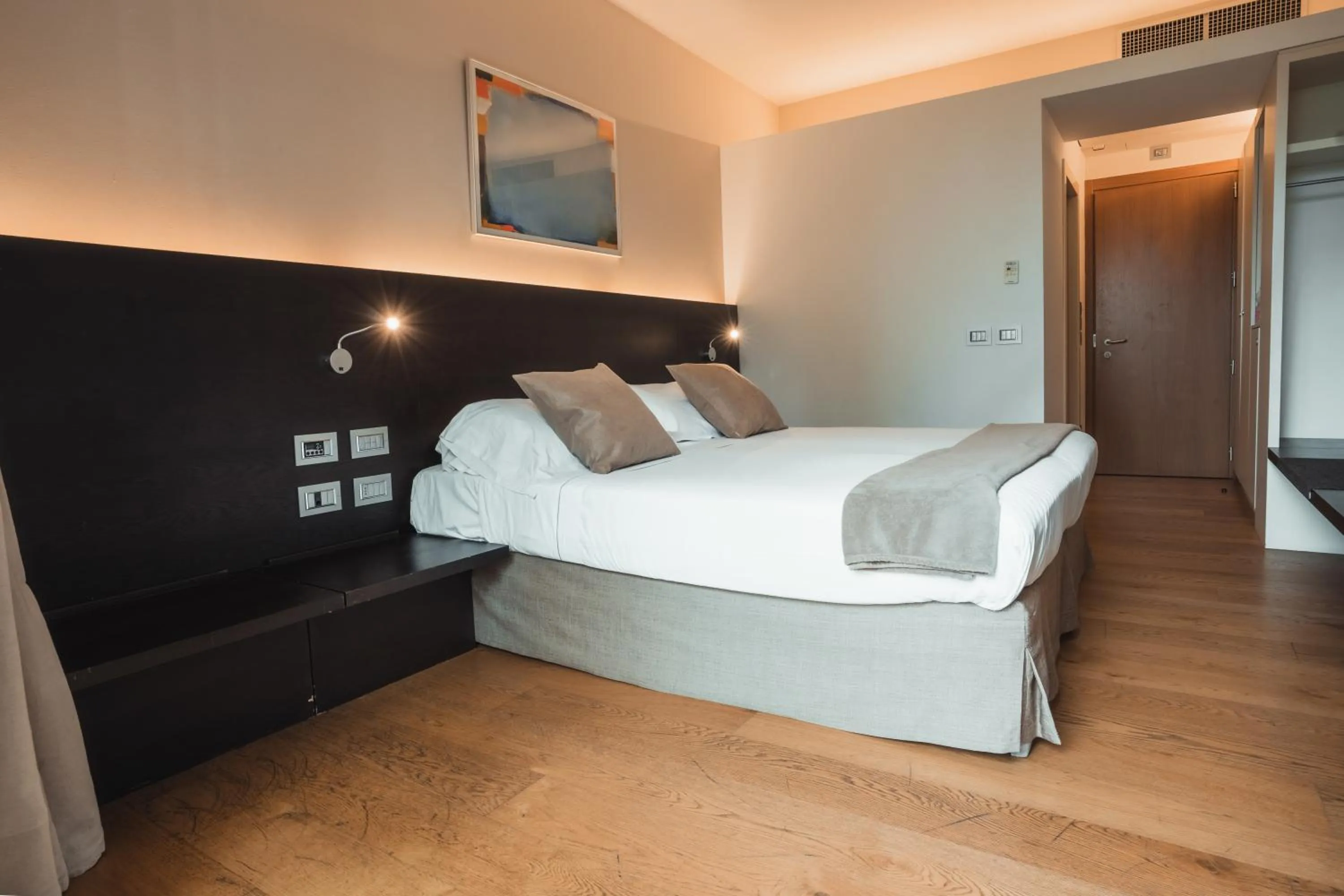 Bedroom, Bed in Mod 05 Bike Hotel