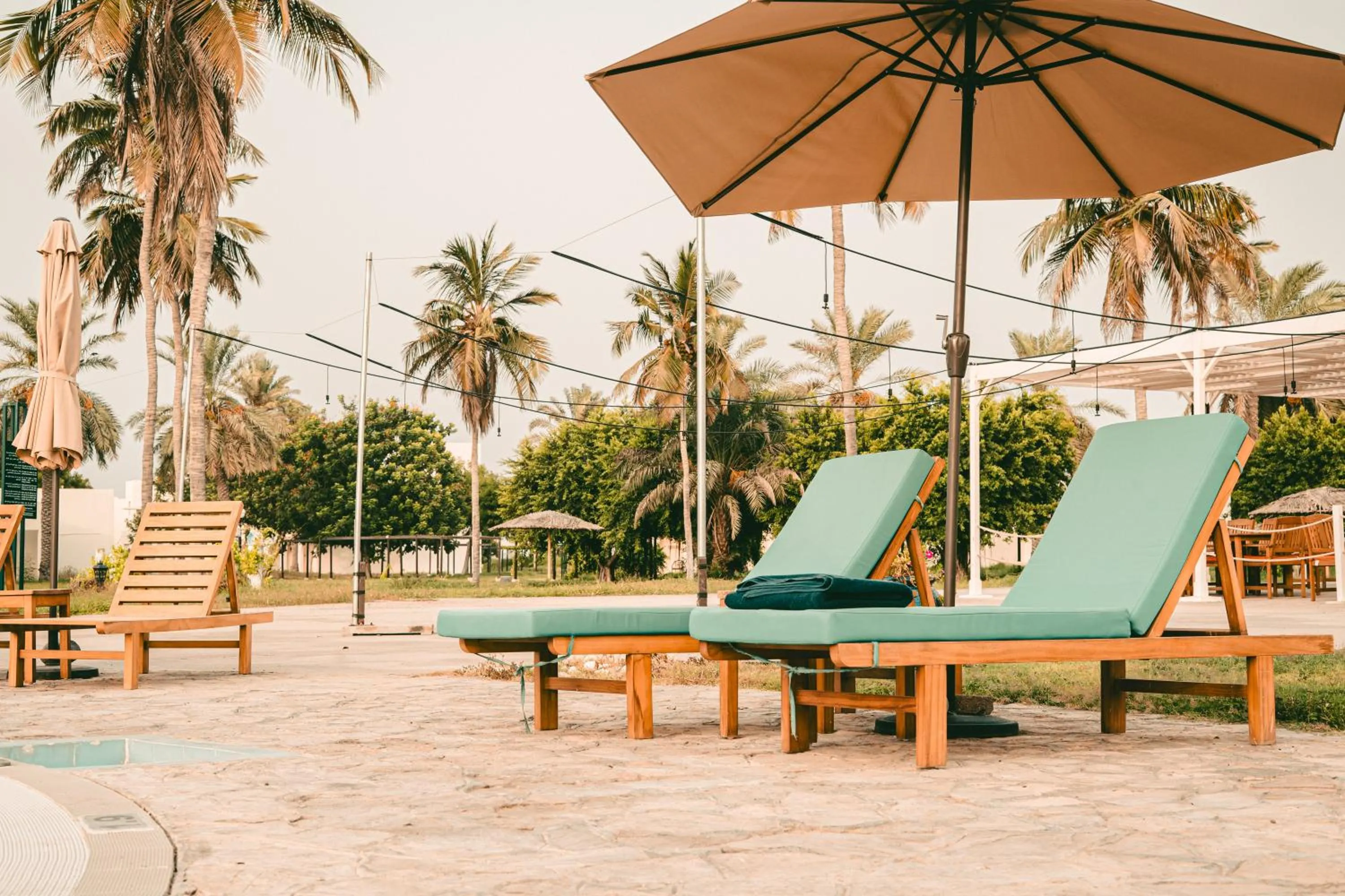 Swimming pool in Al Sawadi Beach Resort & Spa