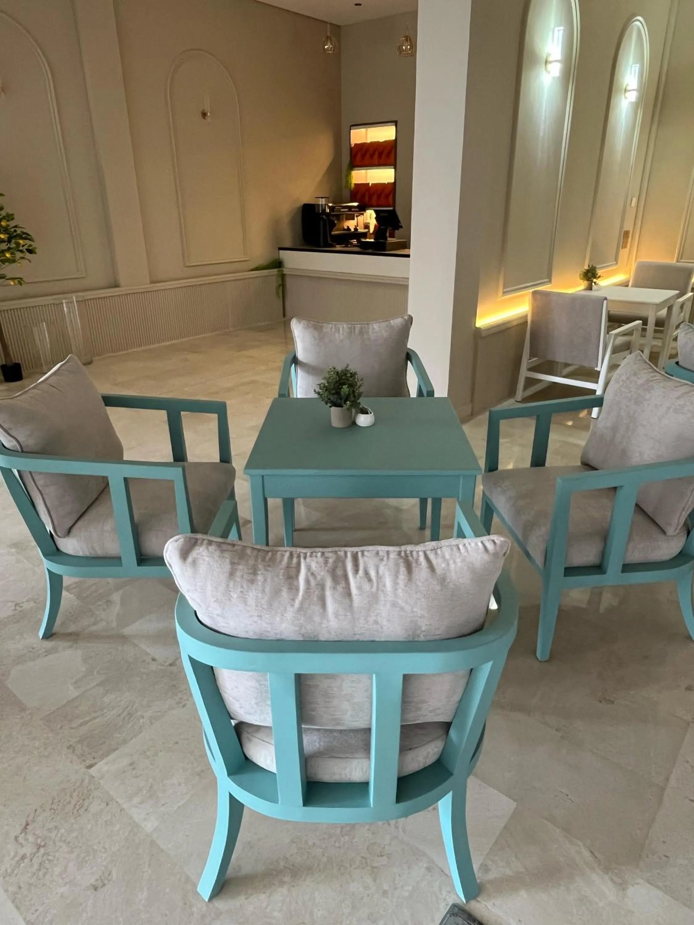 Coffee/tea facilities in Al Sawadi Beach Resort & Spa