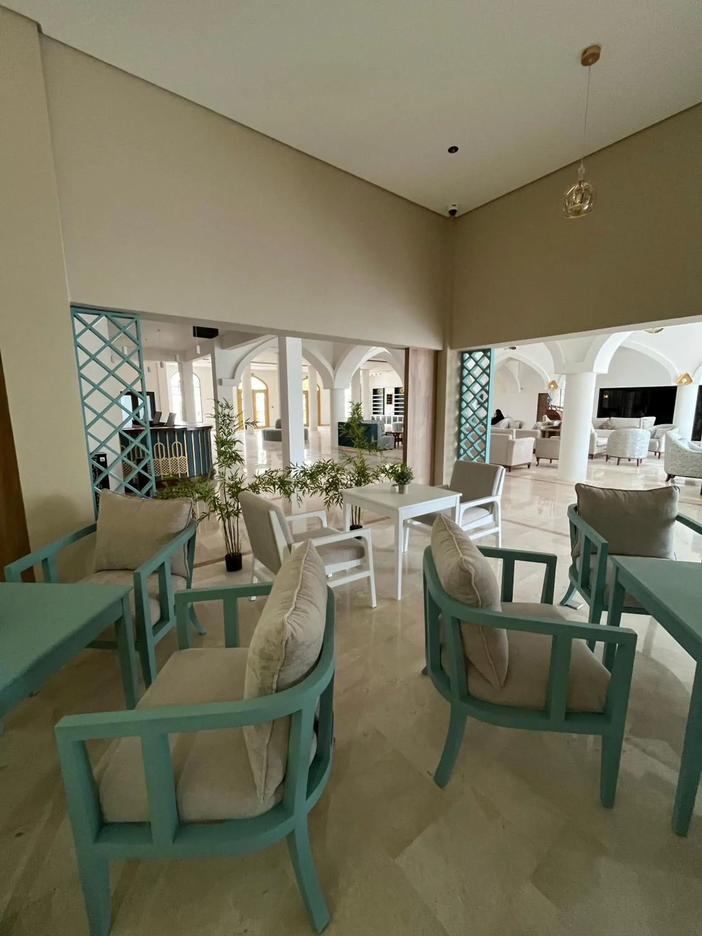 Restaurant/places to eat in Al Sawadi Beach Resort & Spa Restaurant/places to eat in Al Sawadi Beach Resort & Spa