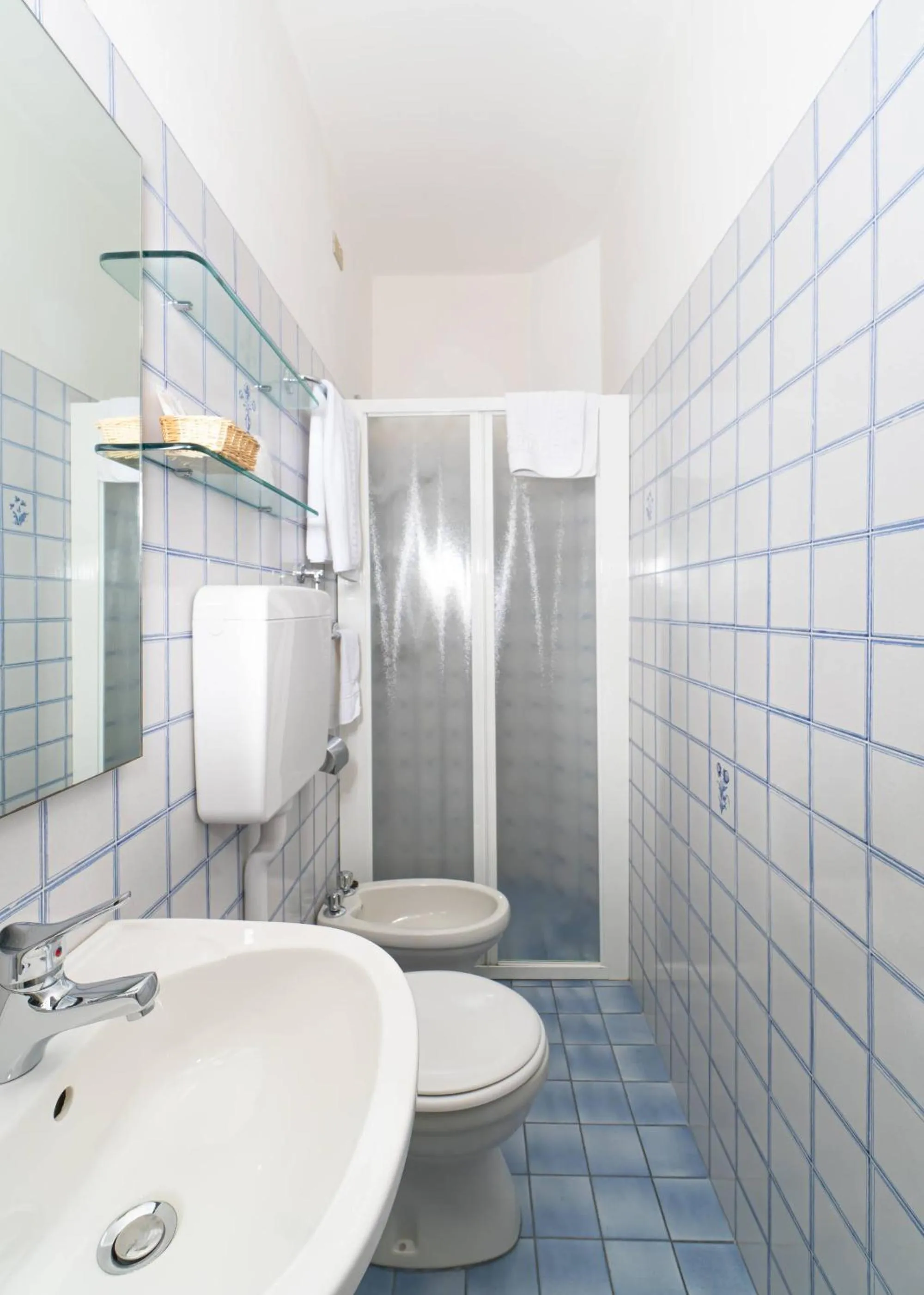 Bathroom in Hotel Sampaoli