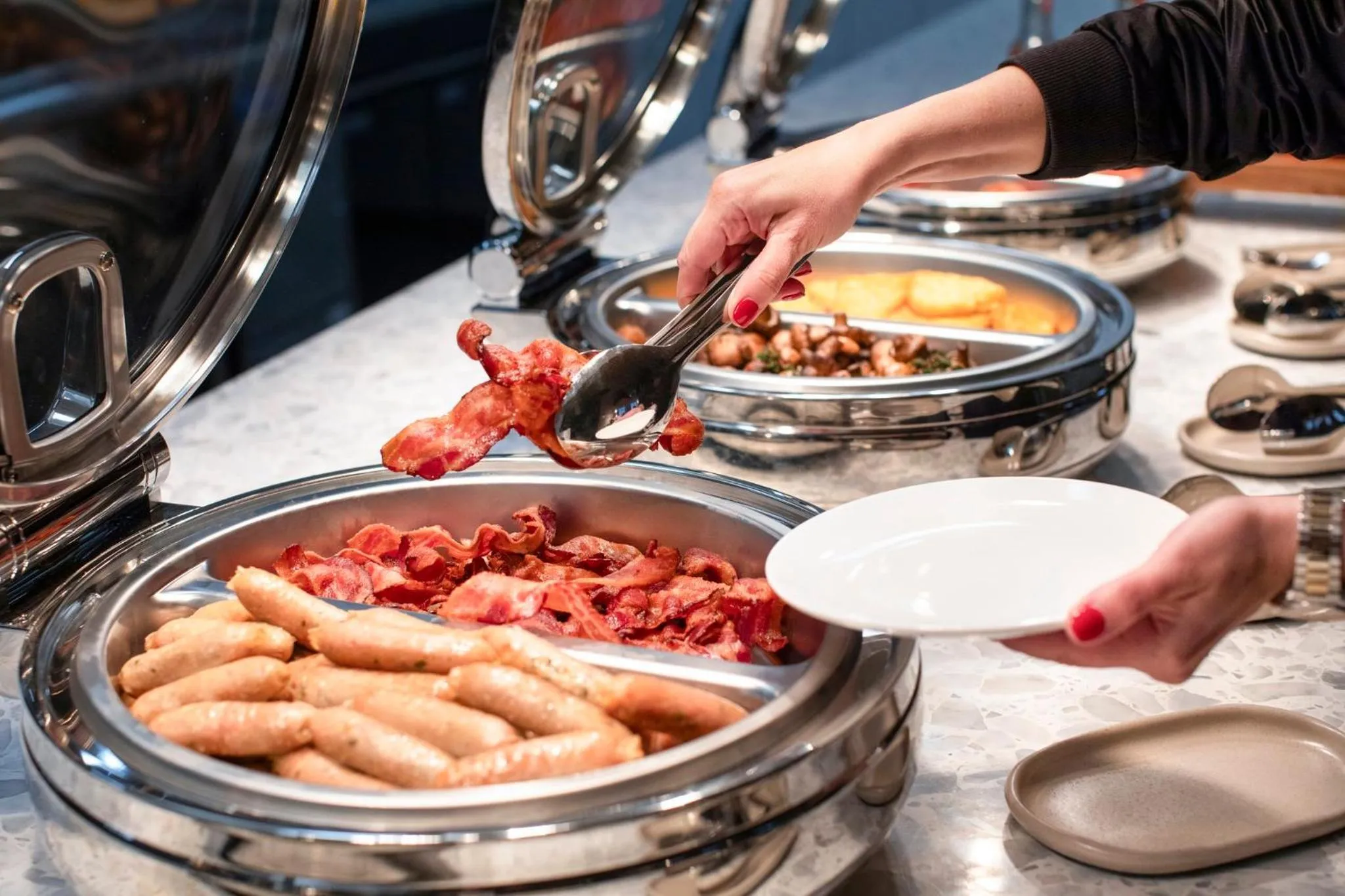 Restaurant/places to eat in Holiday Inn Melbourne Bourke Street Mall by IHG