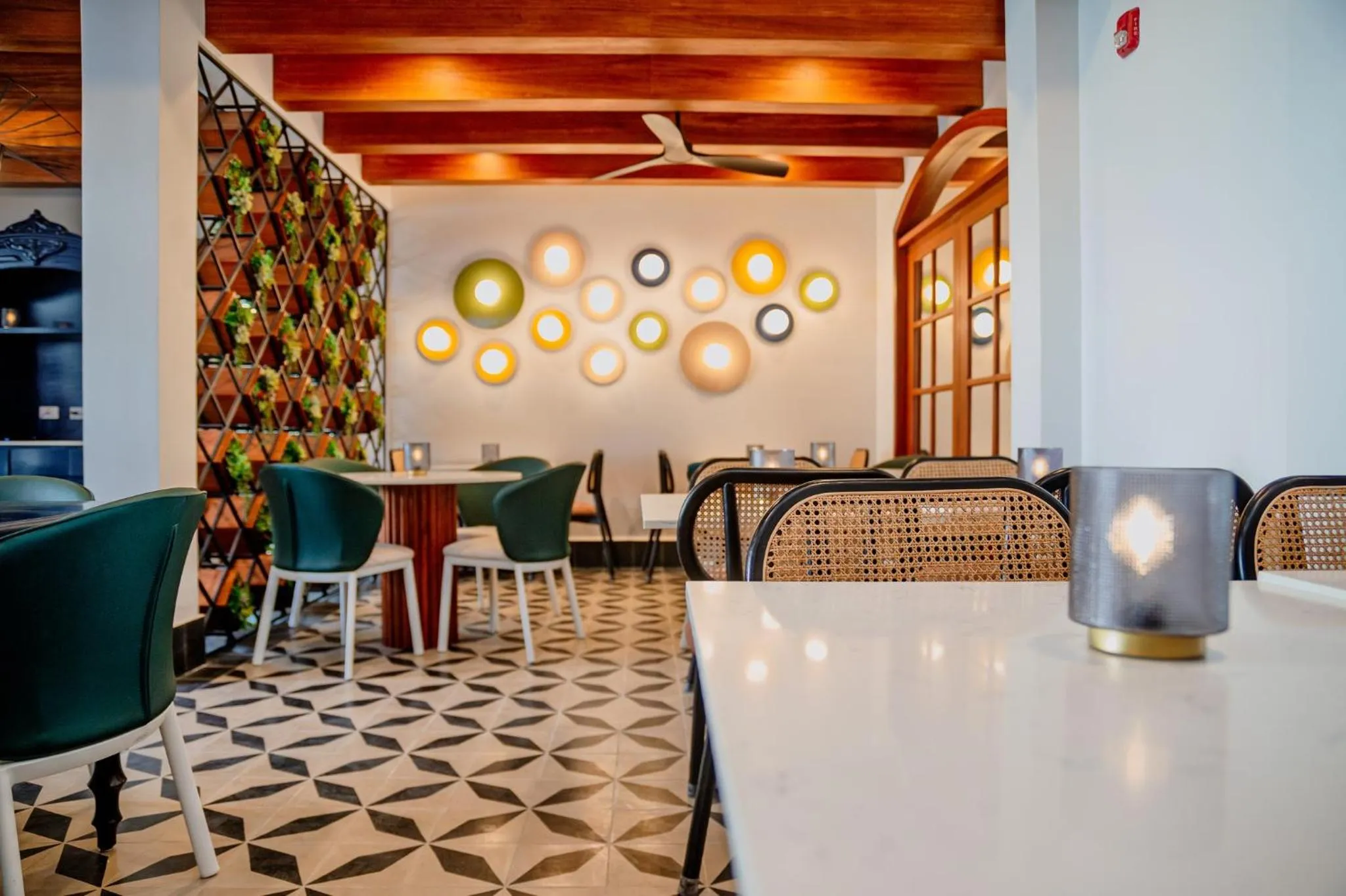 Restaurant/places to eat in voco Lake Nicaragua - Granada by IHG