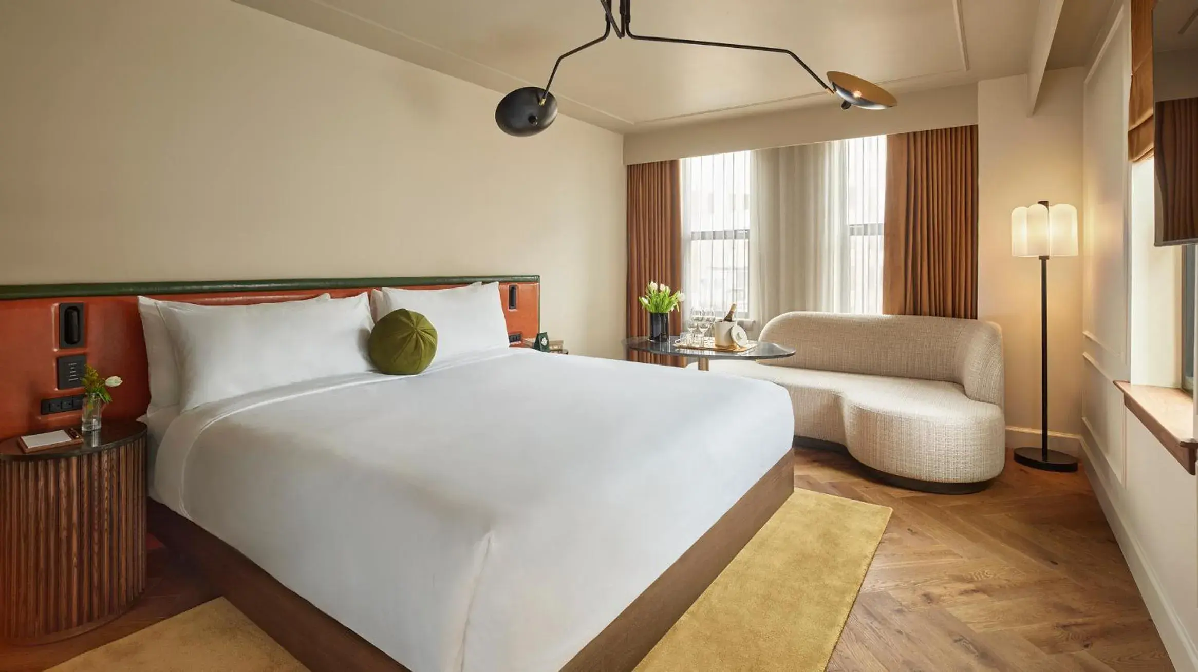 Bedroom, Bed in Sixty DC Bedroom, Bed in Sixty DC