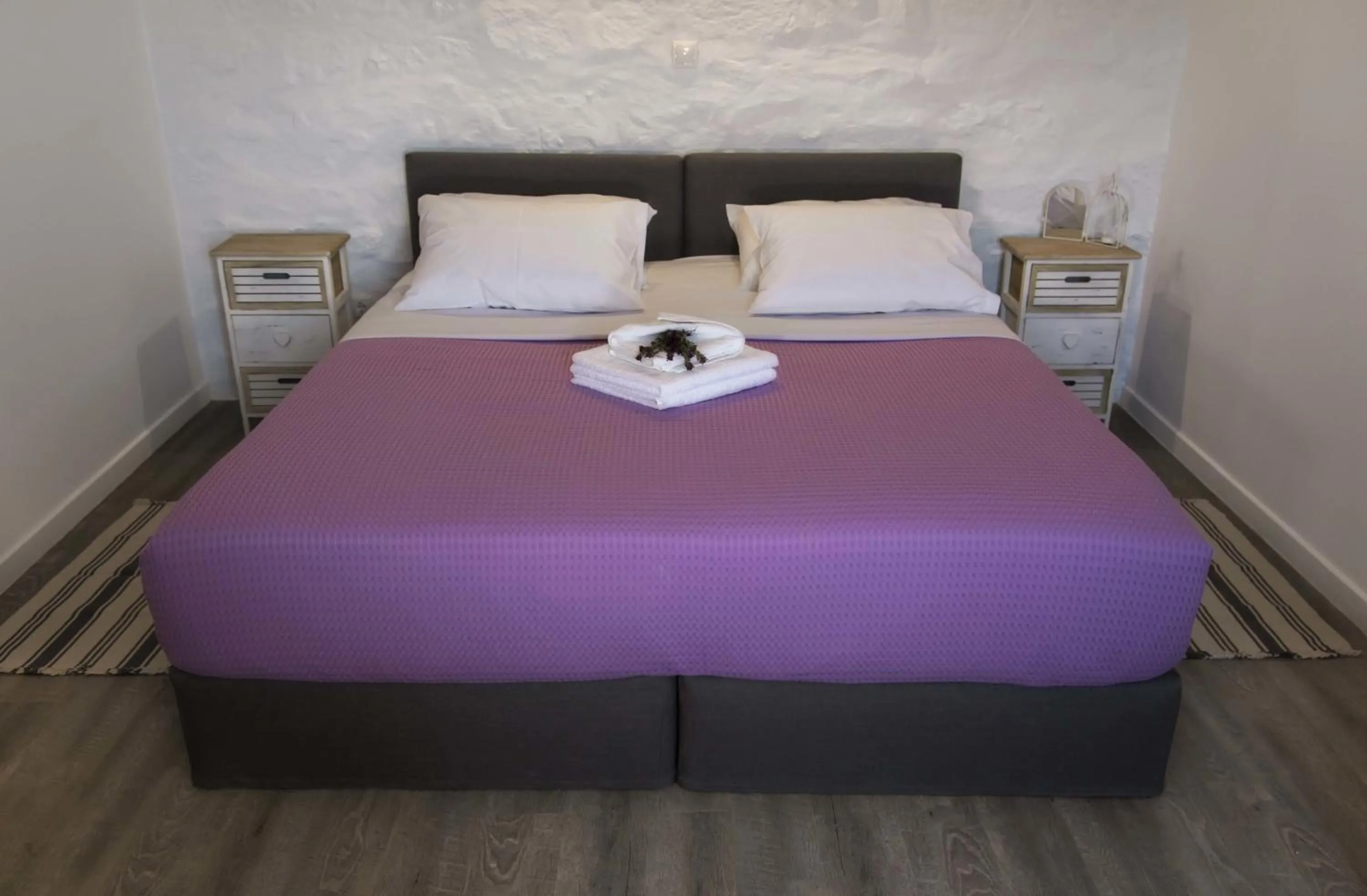 Bedroom, Bed in Afentiko Pigadi