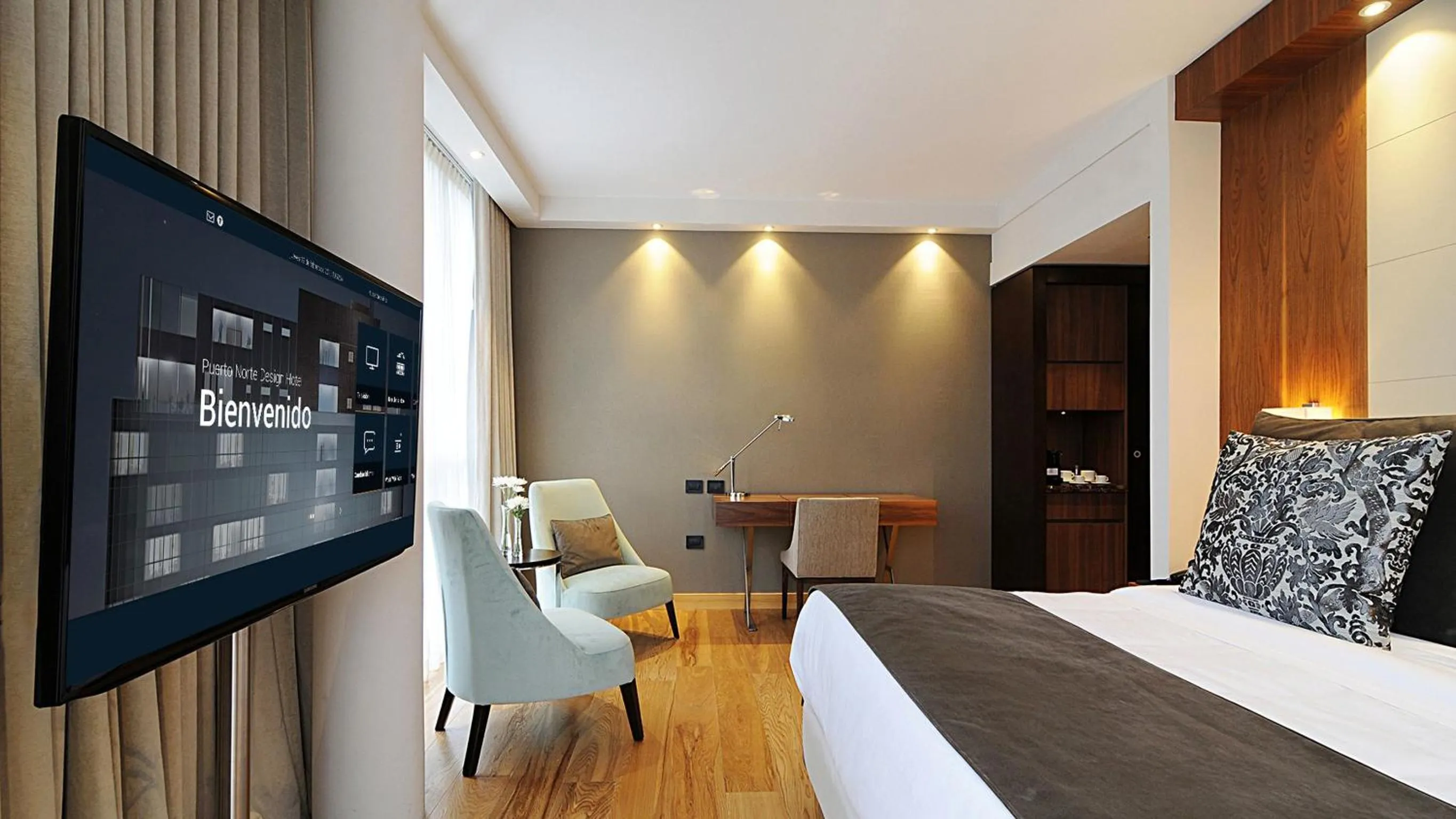 Photo of the whole room, Bed in Puerto Norte Design Hotel