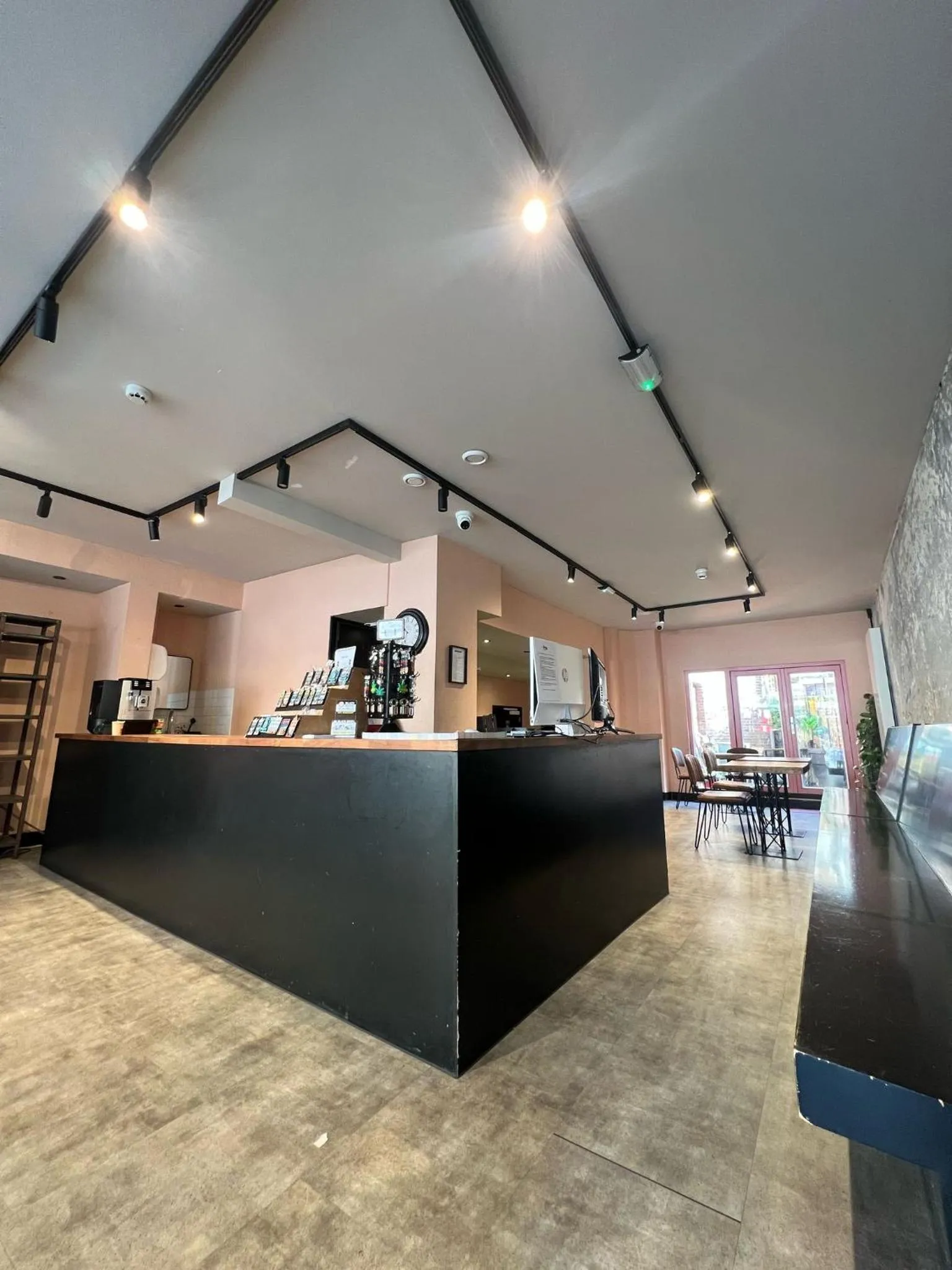 Lobby or reception in Amigo Hotel