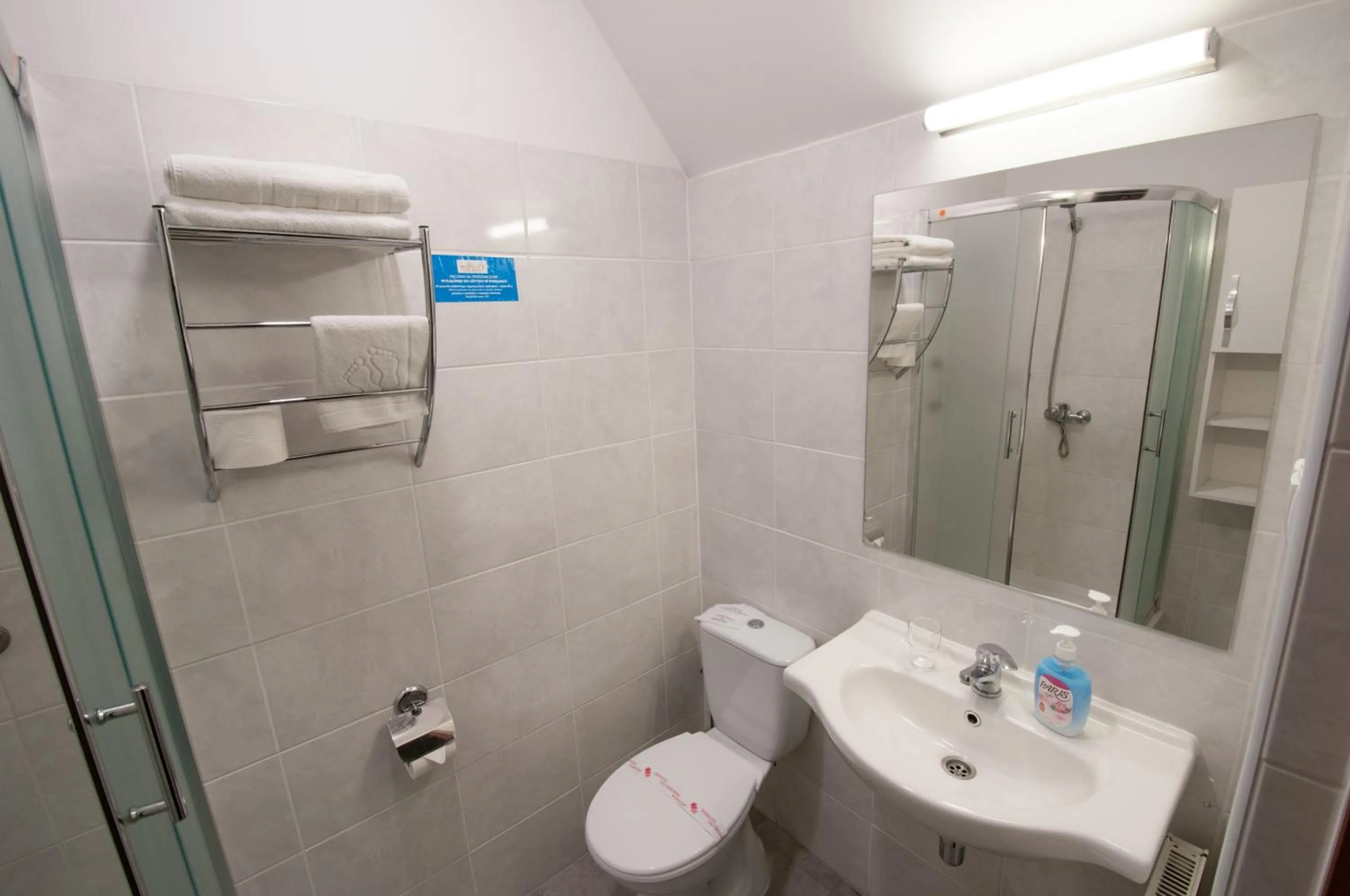 Bathroom in Hotel Biały