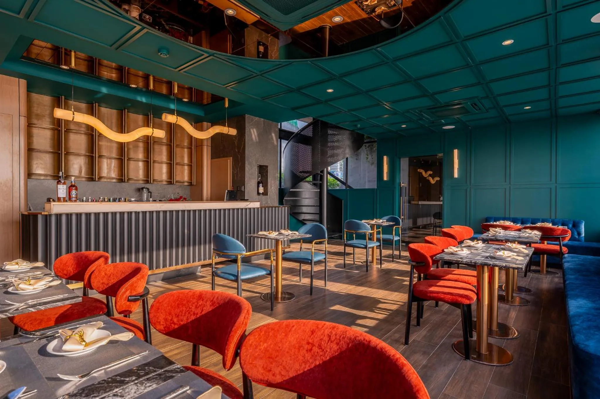 Restaurant/places to eat in Adora Mira Riverside