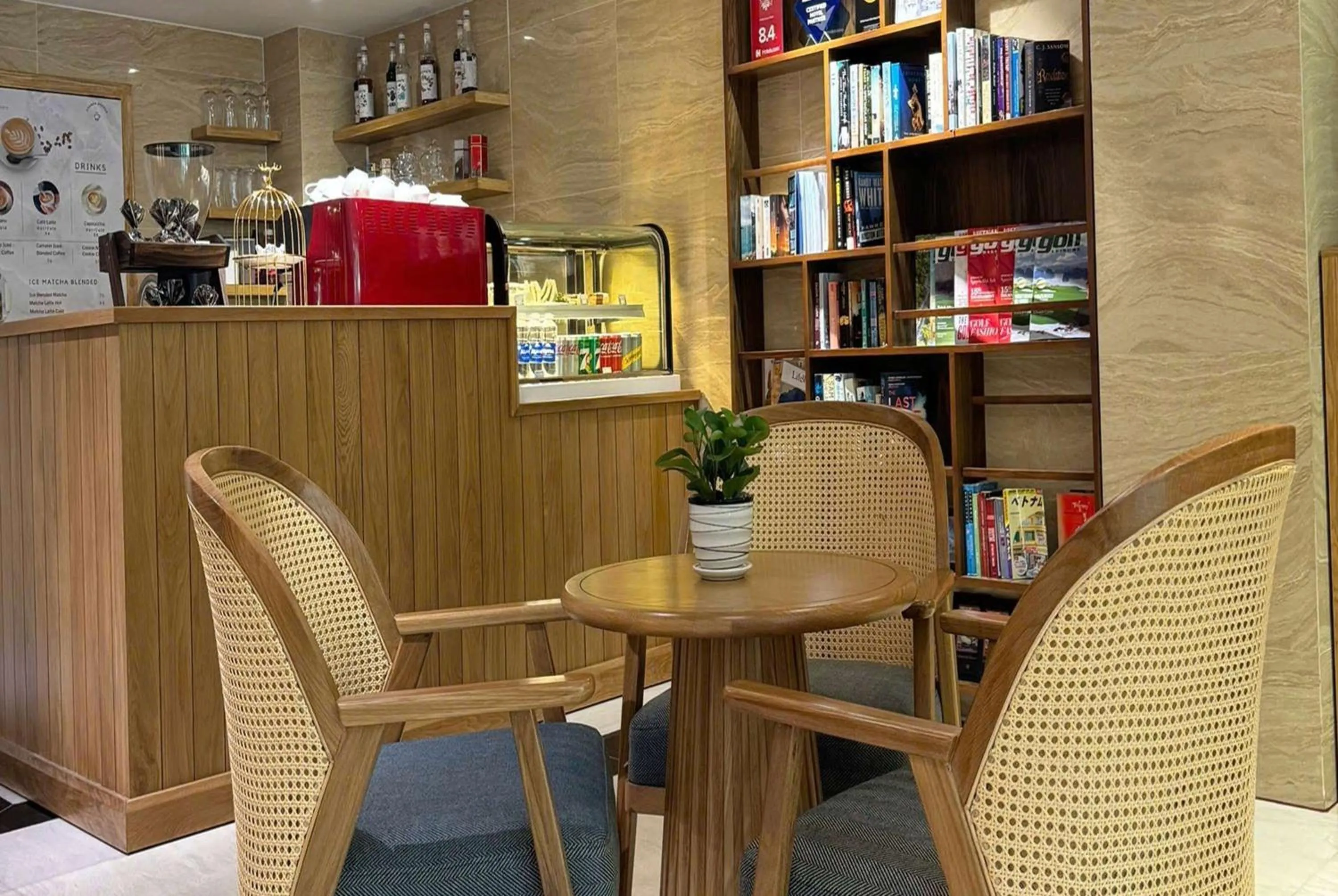 Lobby or reception in RAMADA ENCORE - Upgrading for your comfort