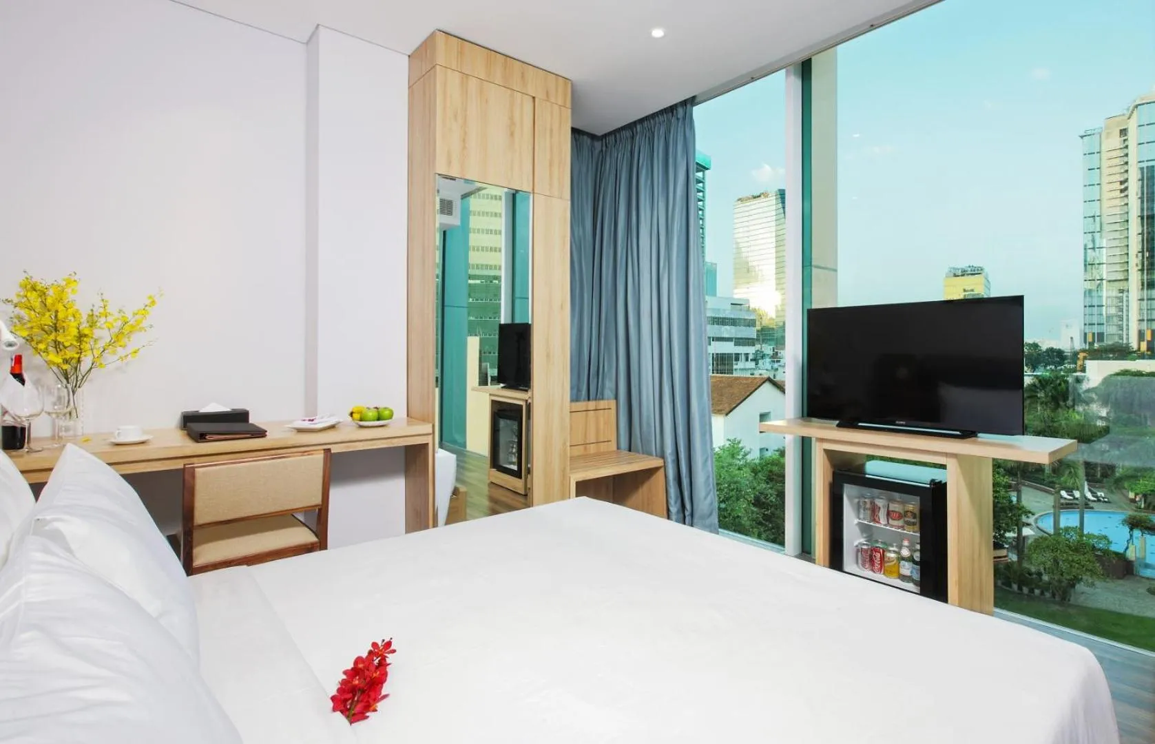 Bedroom, Bed in RAMADA ENCORE - Upgrading for your comfort