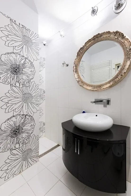 Bathroom in Yourplace Central Apartments