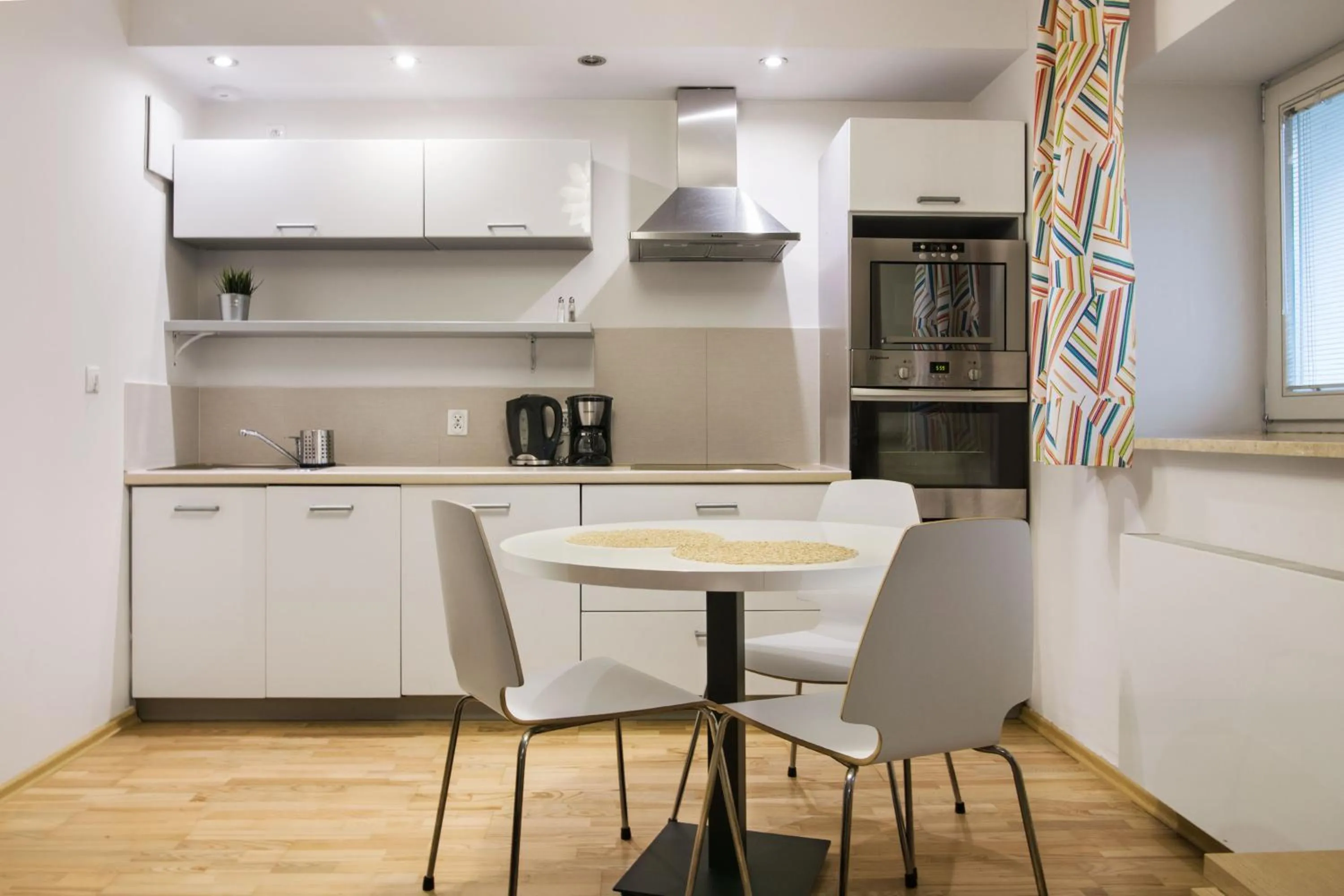 Kitchen or kitchenette in Yourplace Central Apartments