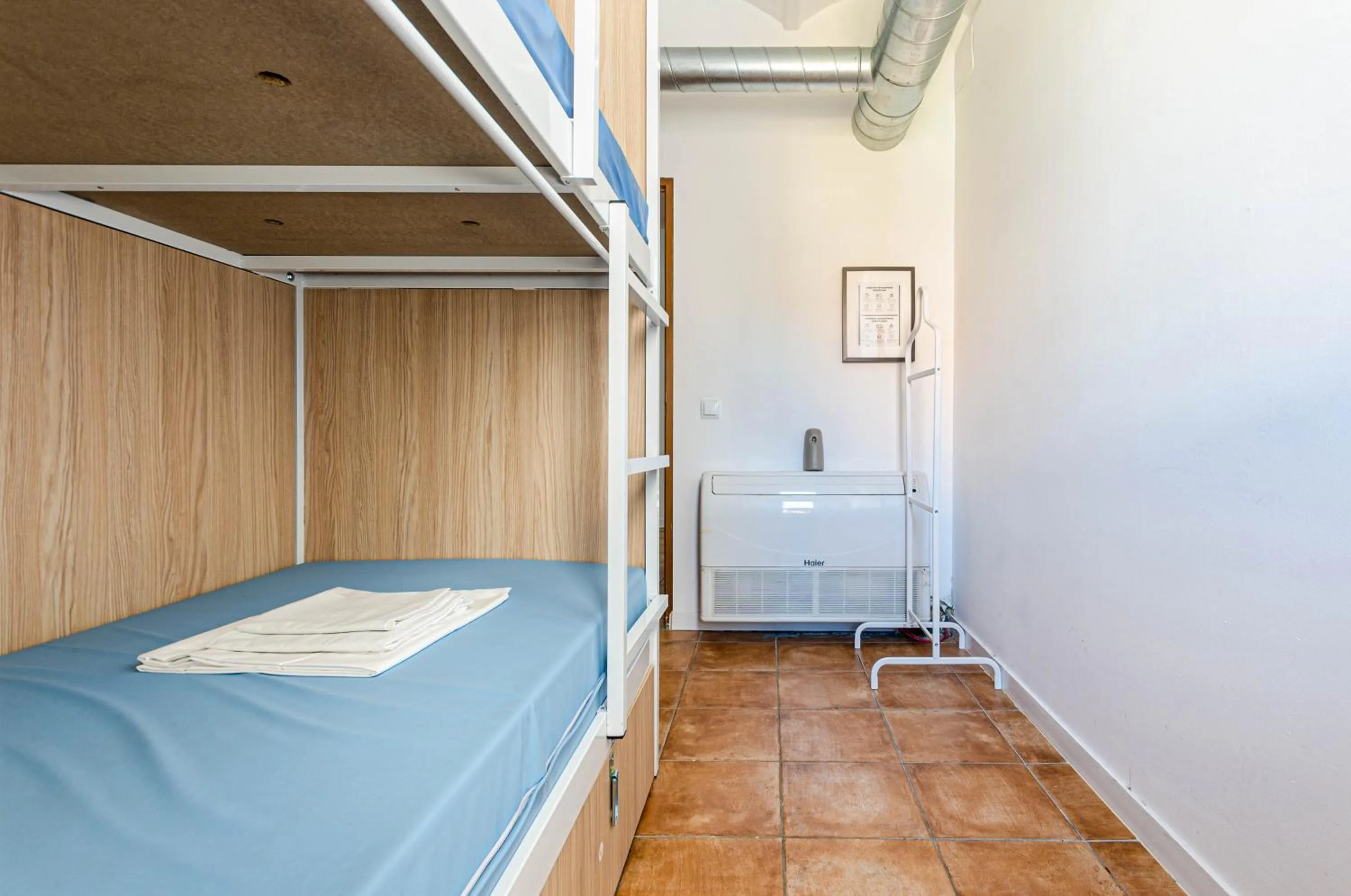 Bed in Urban Hostel Palma - Albergue Juvenil - Youth Hostel