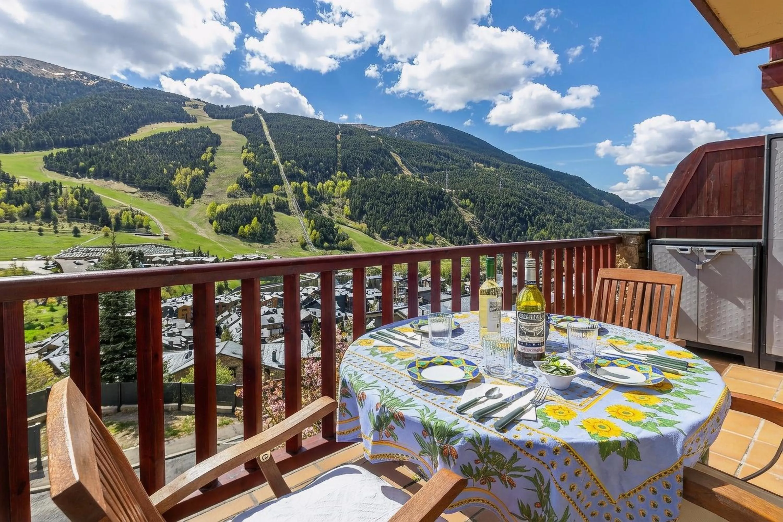 Andorra Stunning Views Apartment - Happy Rentals