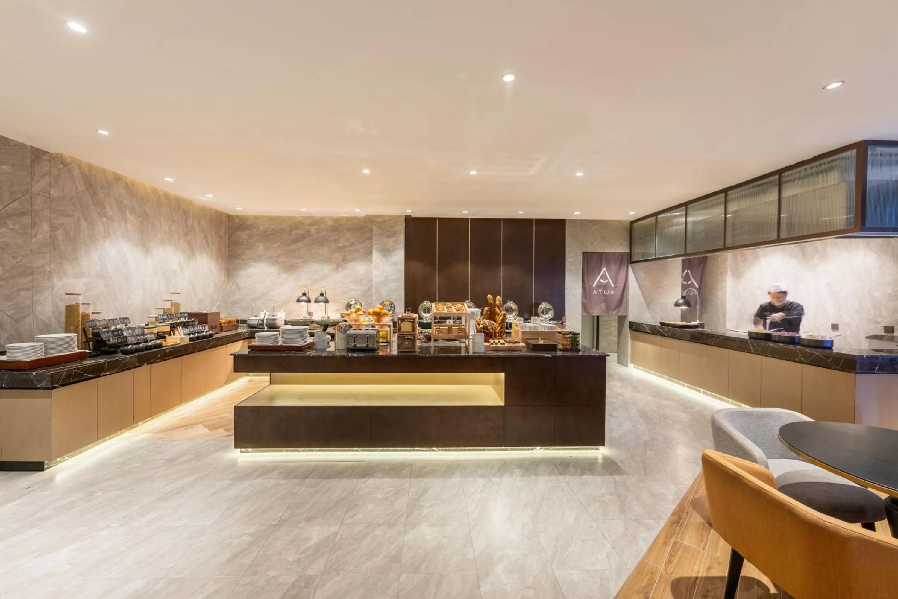 Buffet breakfast in Atour X Hotel Dalian Development Zone Ansheng Plaza