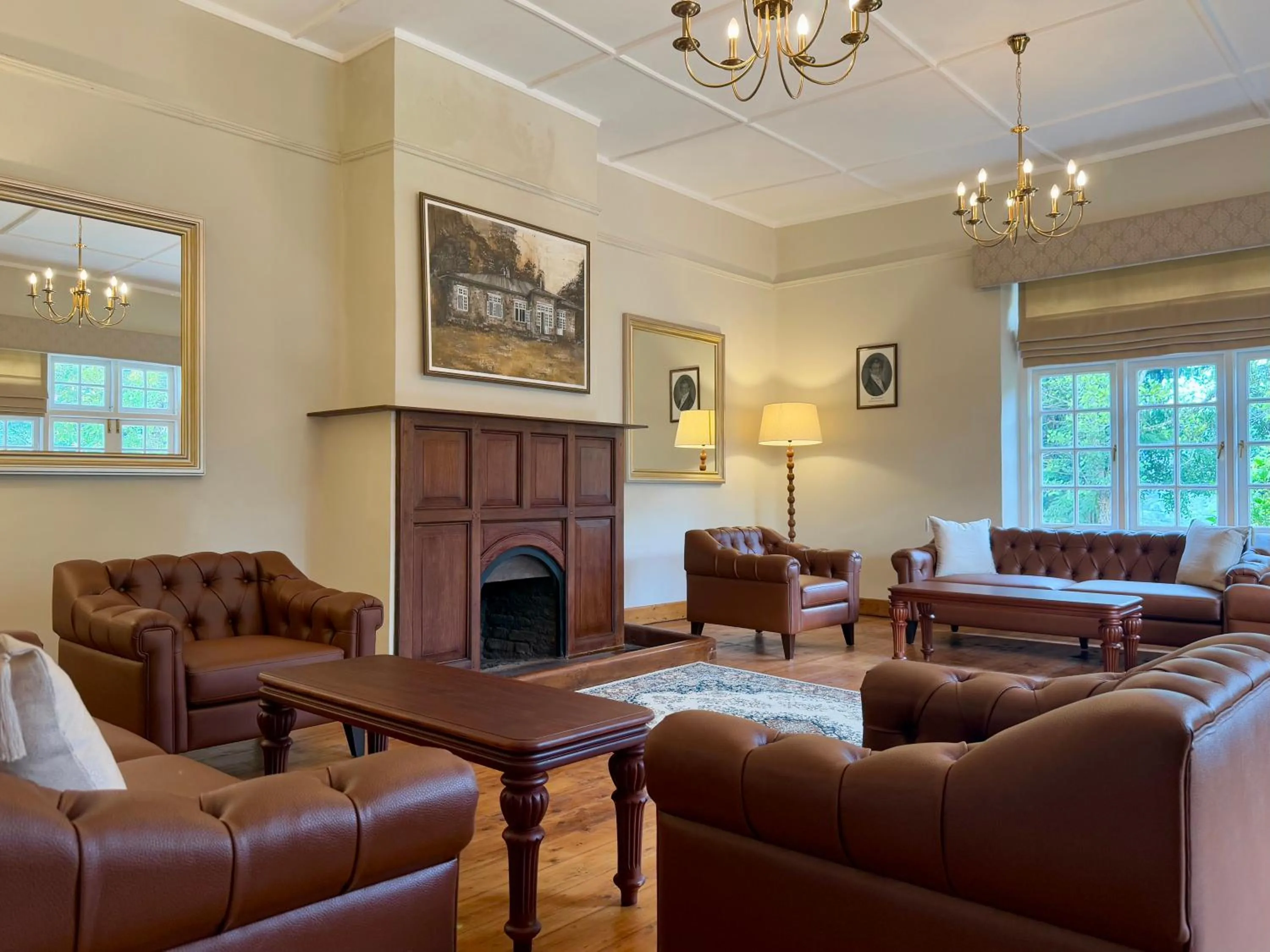 Living room in Watawala Tea Plantation Bungalow