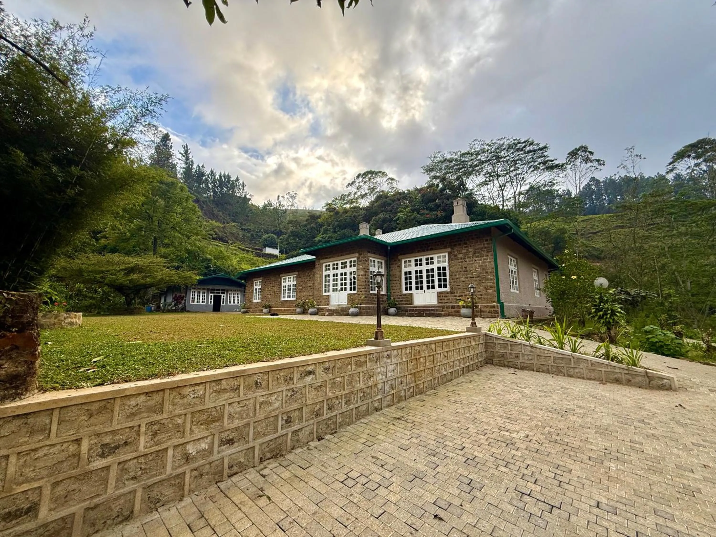 Watawala Tea Plantation Bungalow