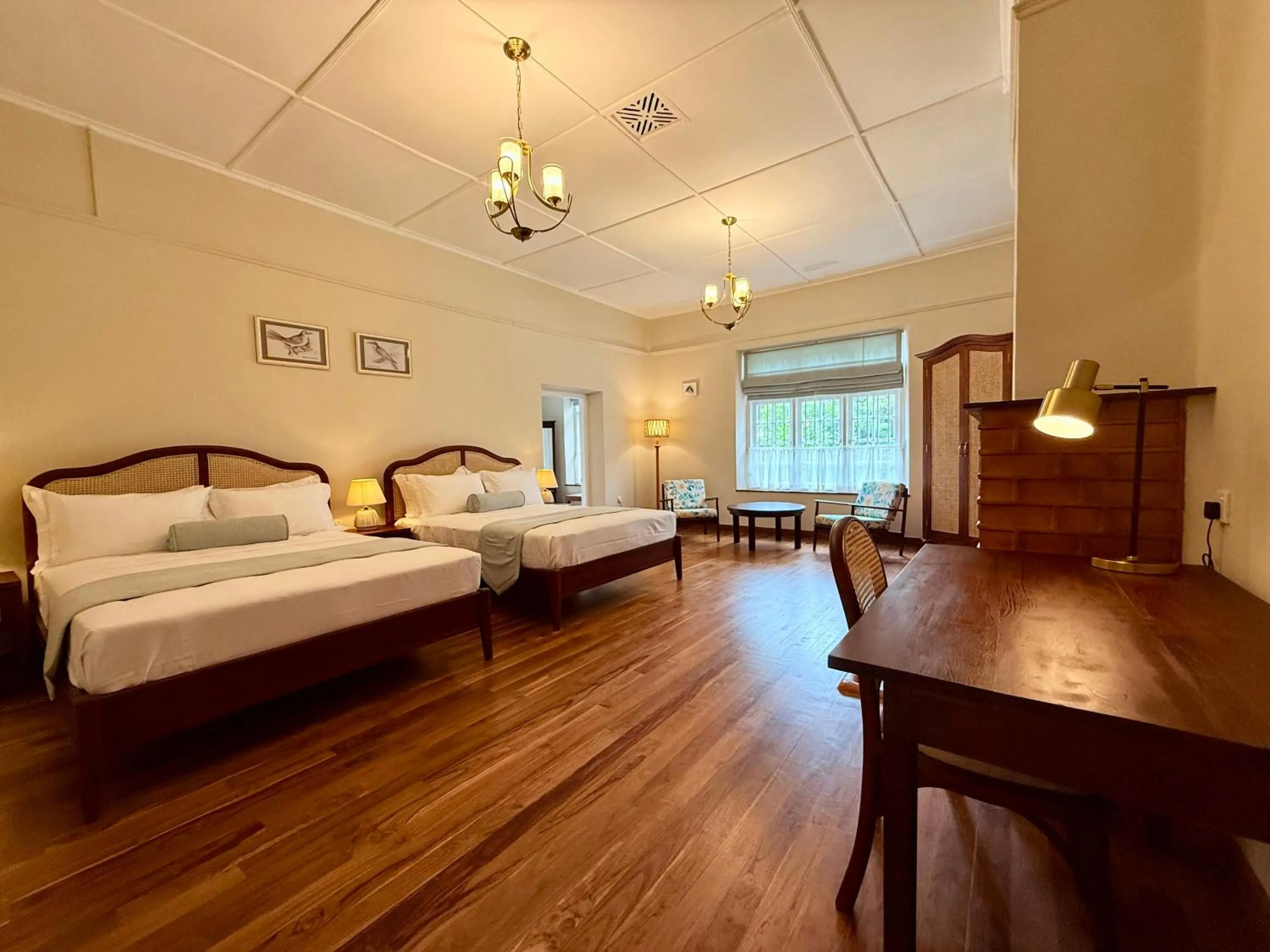 Bed in Watawala Tea Plantation Bungalow
