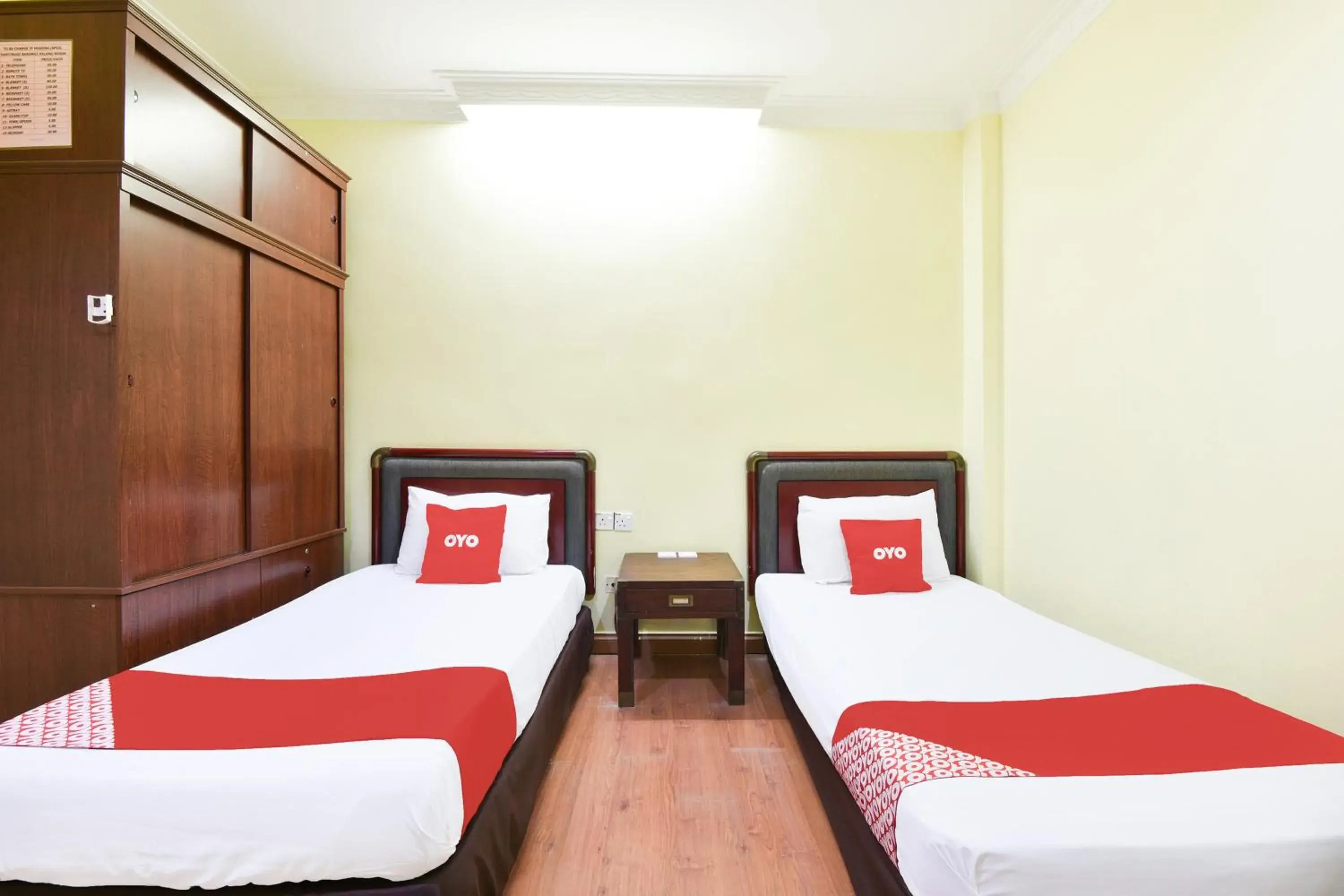 Standard Twin Room in Hotel O Kota Bharu Near War Museum Formerly Azam Hotel Standard Twin Room in Hotel O Kota Bharu Near War Museum Formerly Azam Hotel