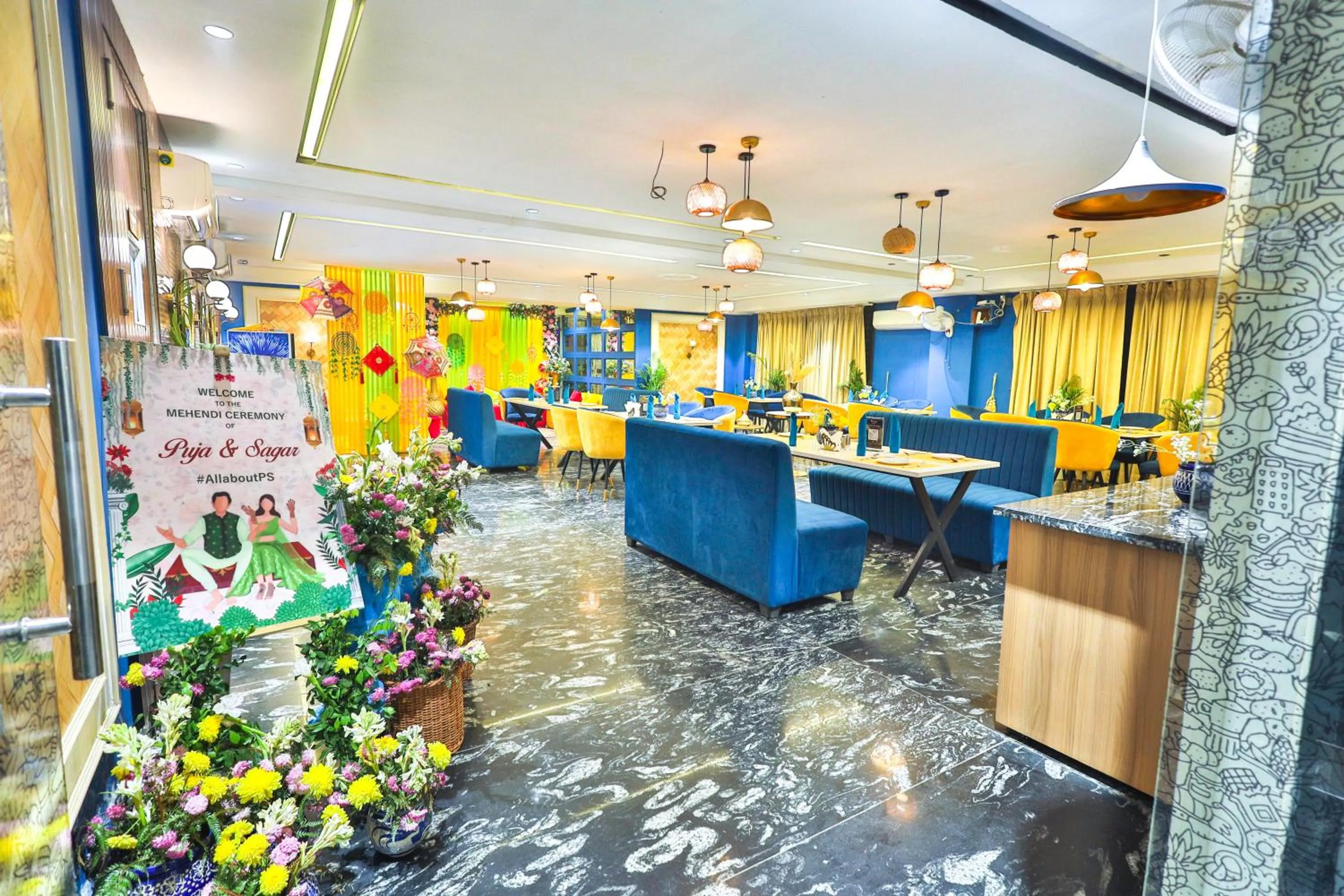 Restaurant/places to eat in Orsom stays Sector 53