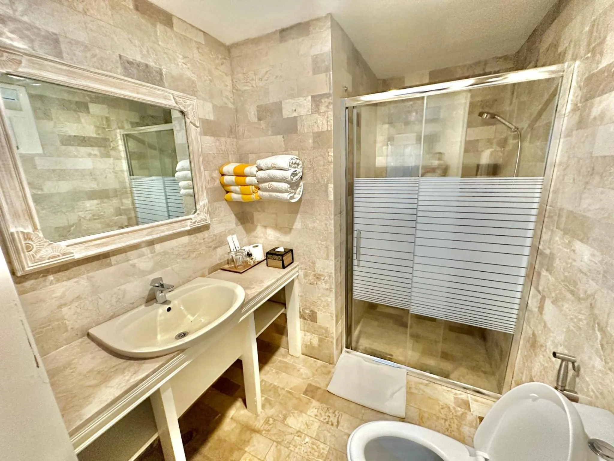 Bathroom in Coco Sunset Beach Resort