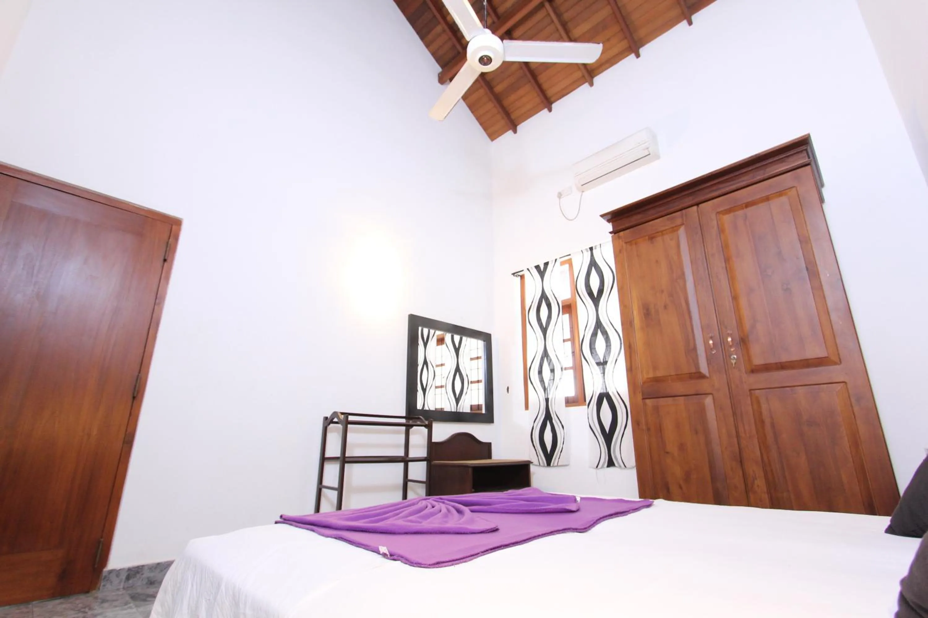 Bed in Angel villa