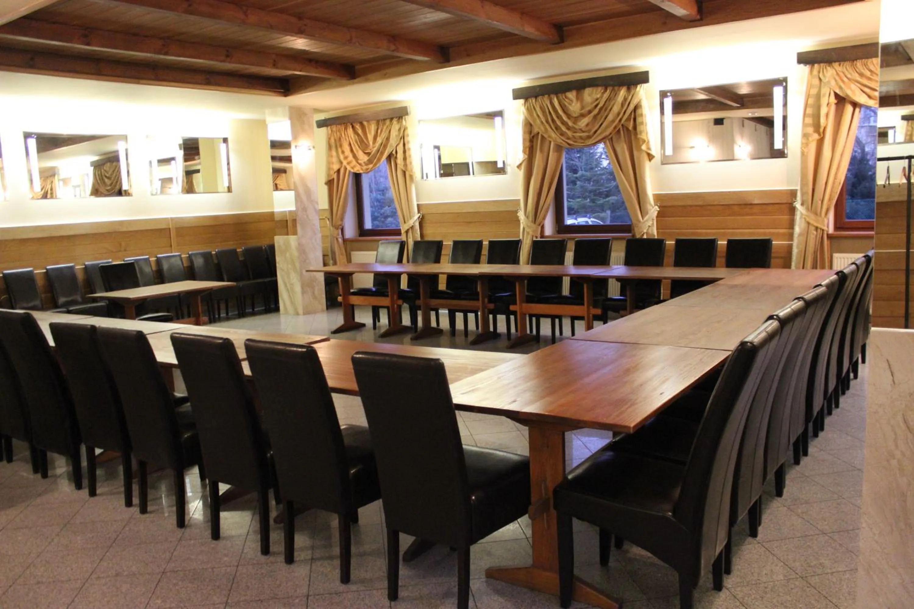 Meeting/conference room in Hotel Młyn