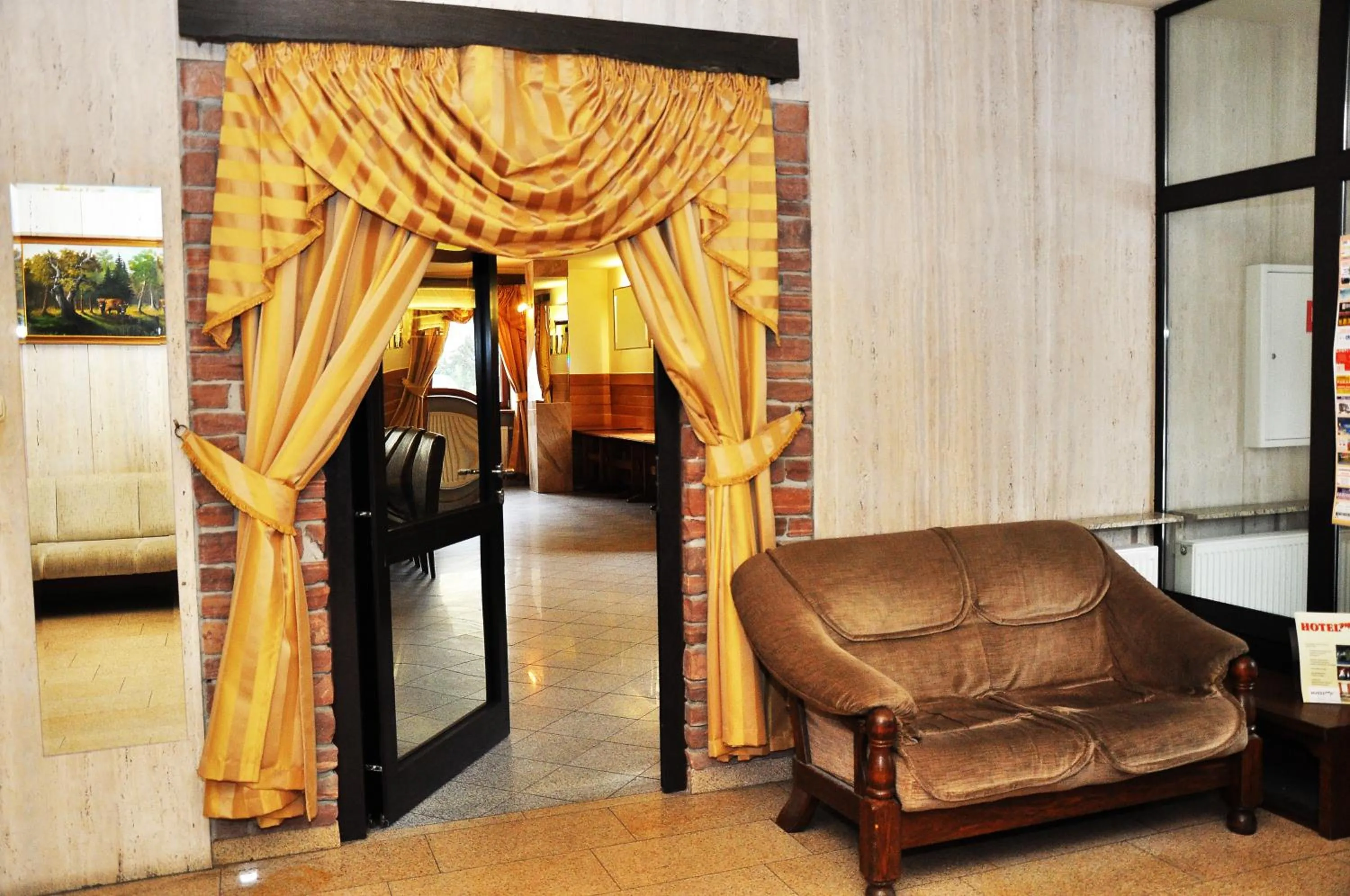 Lobby or reception in Hotel Młyn