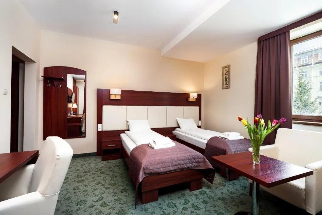 Photo of the whole room, Bed in Hotel Młyn