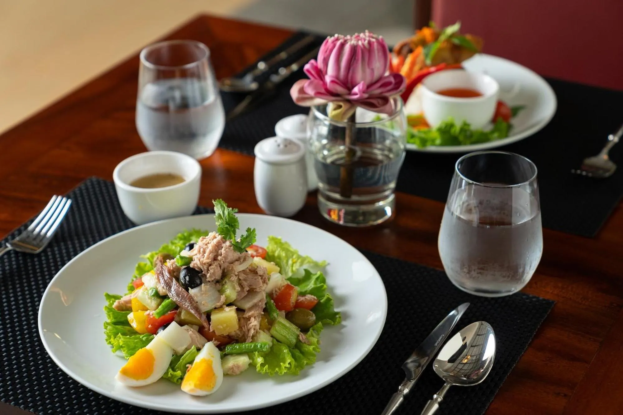 Food and drinks in Sala Siem Reap Resort