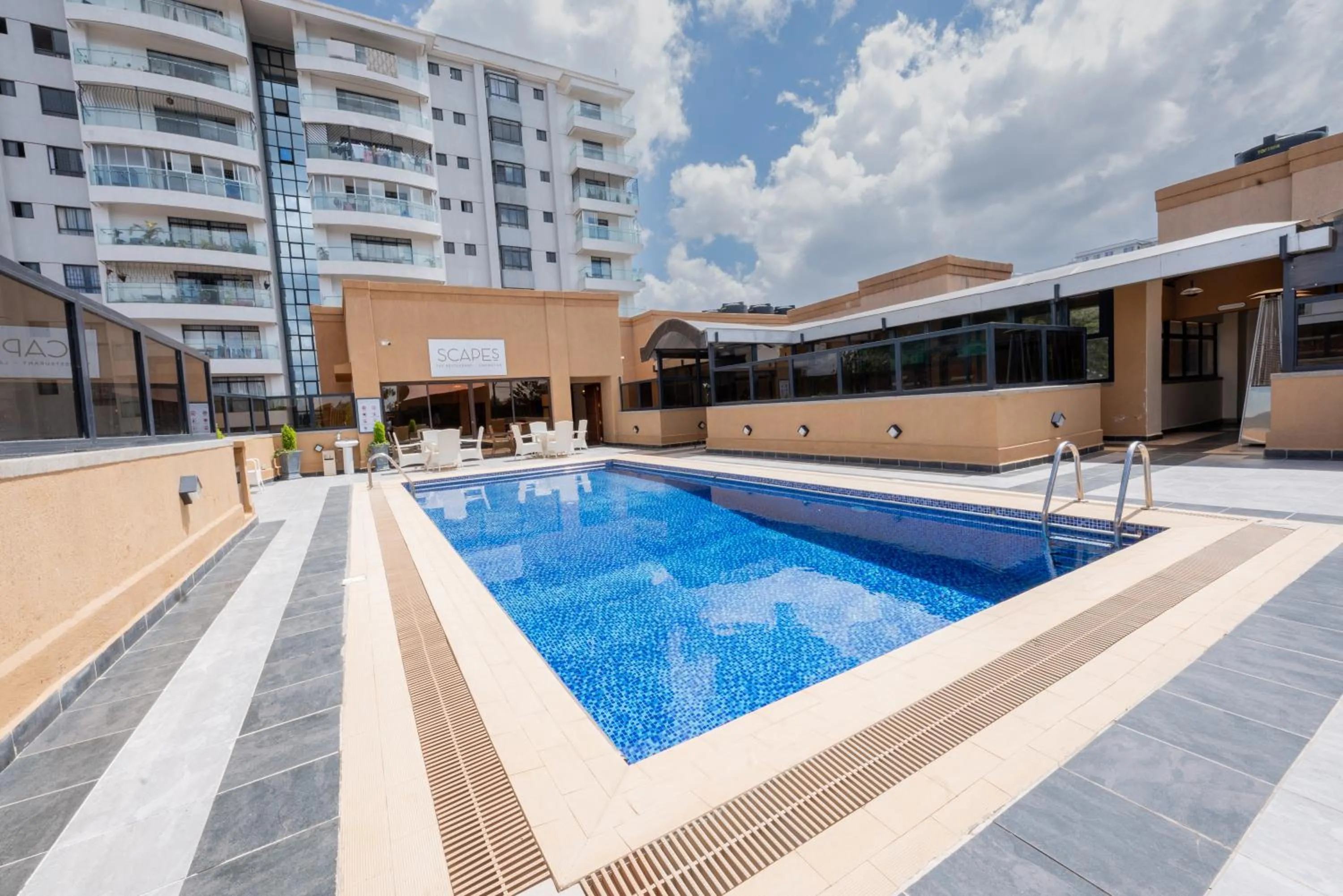 Swimming pool in Lavington Residences By Trianum