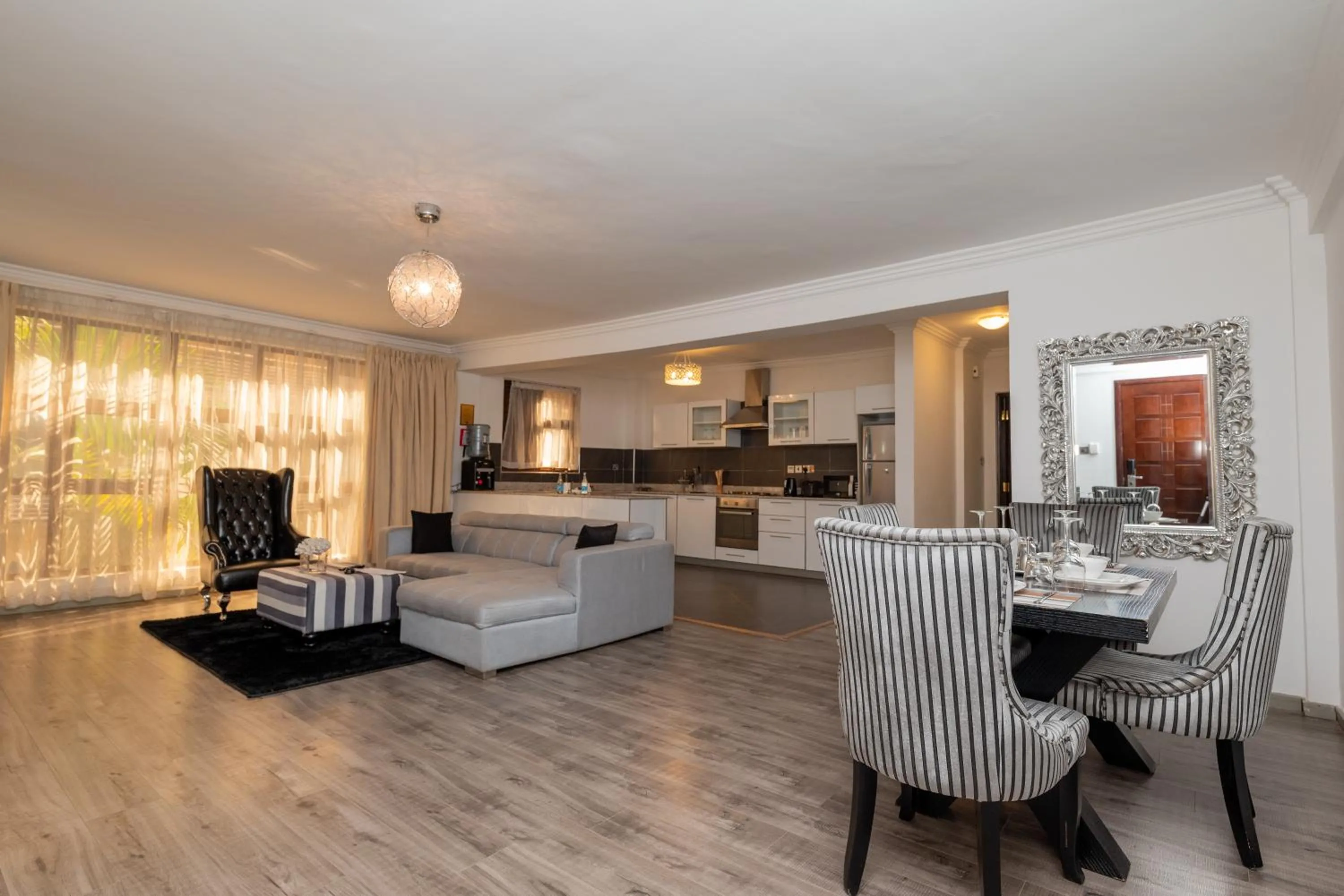 Seating area in Lavington Residences By Trianum
