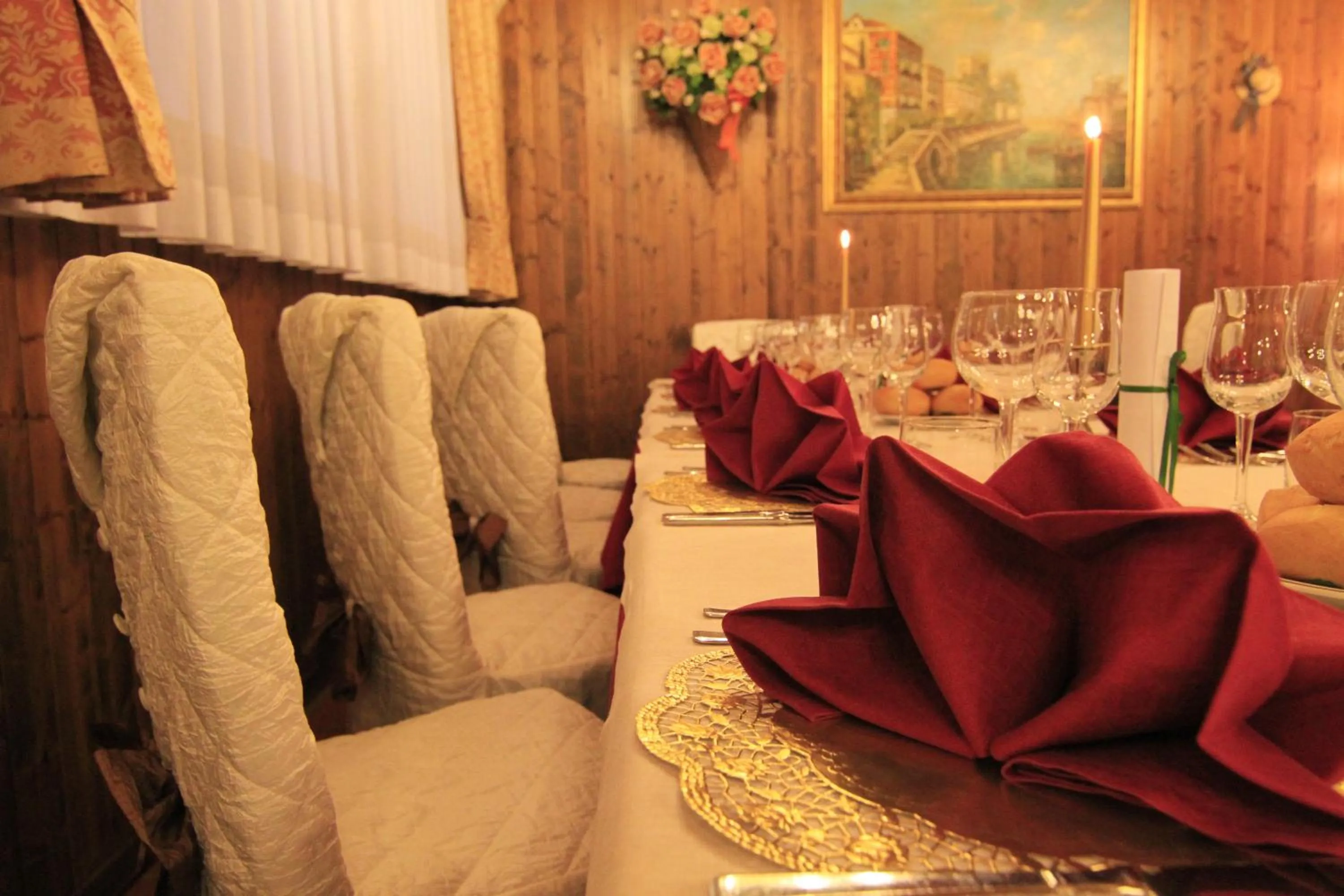 Decorative detail in G. Hotel Des Alpes (Classic since 1912)