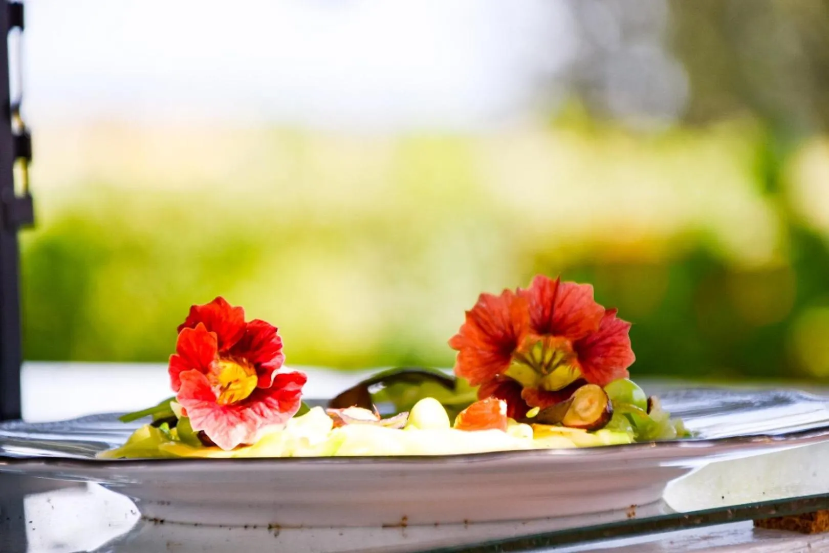 Restaurant/places to eat in Sydkustens at Pillehill