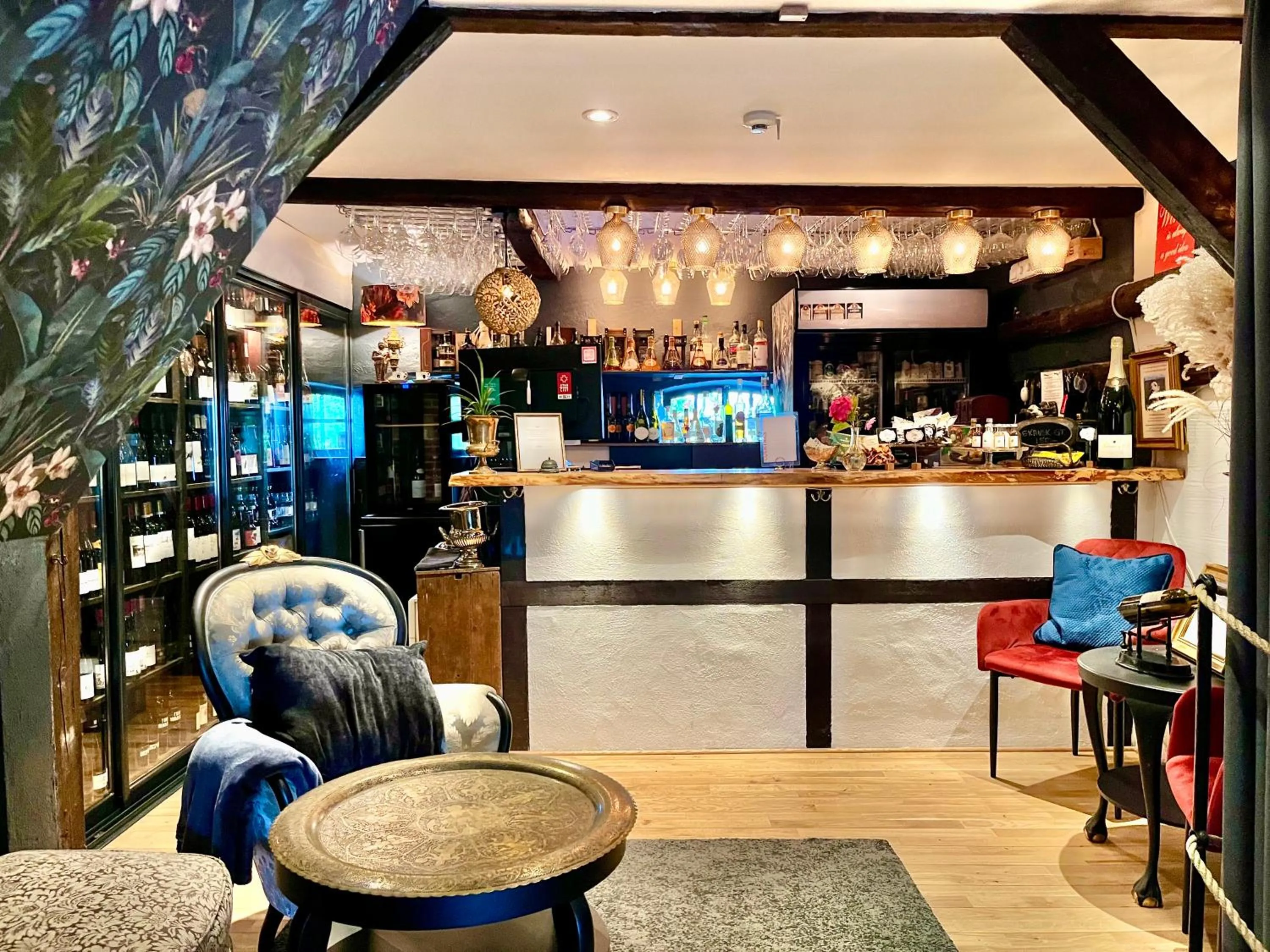 Restaurant/places to eat in Sydkustens at Pillehill