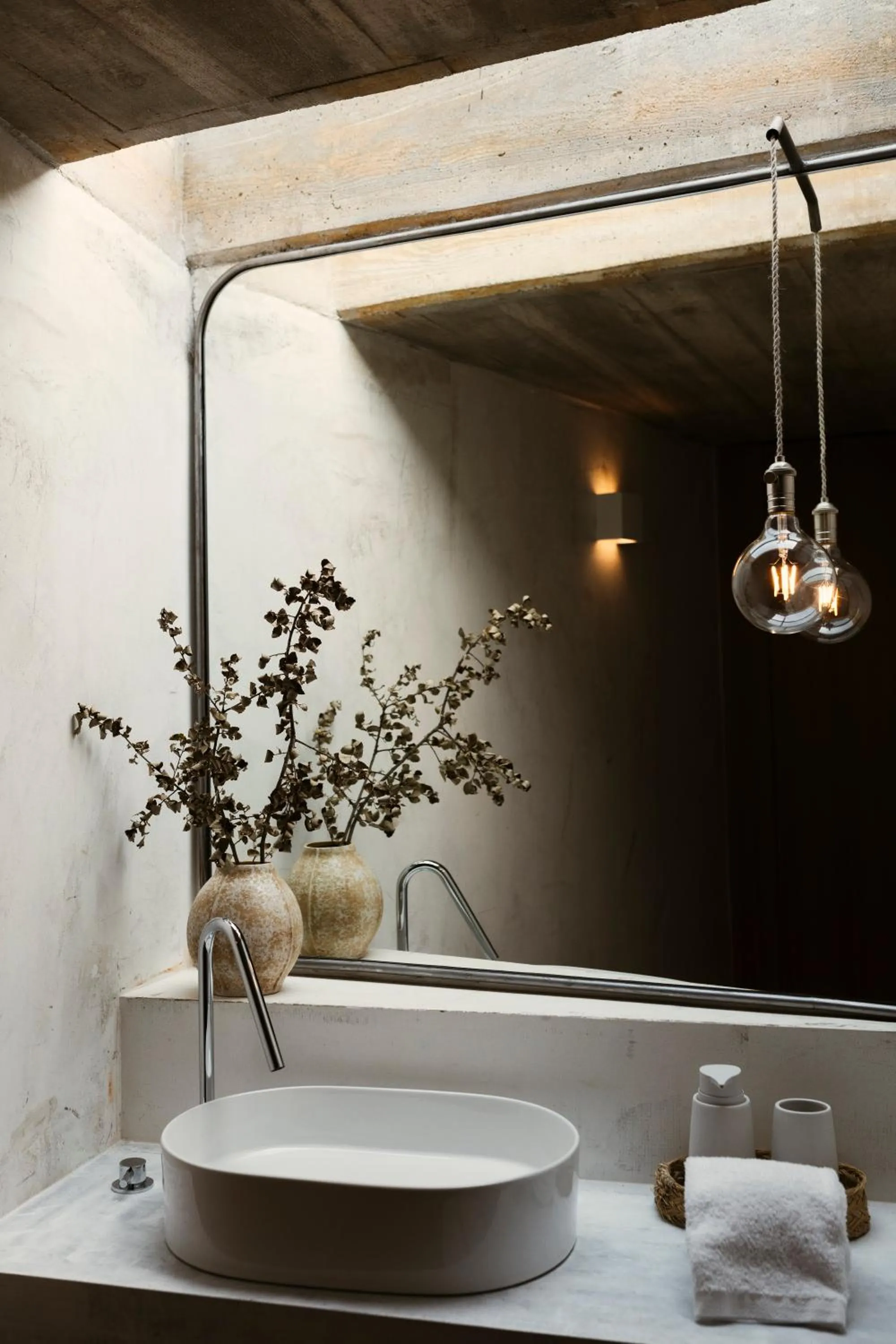 Bathroom in Cerquido by NHôme