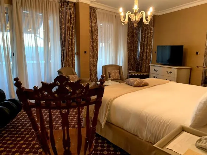 Bed in Hotel El Djazair