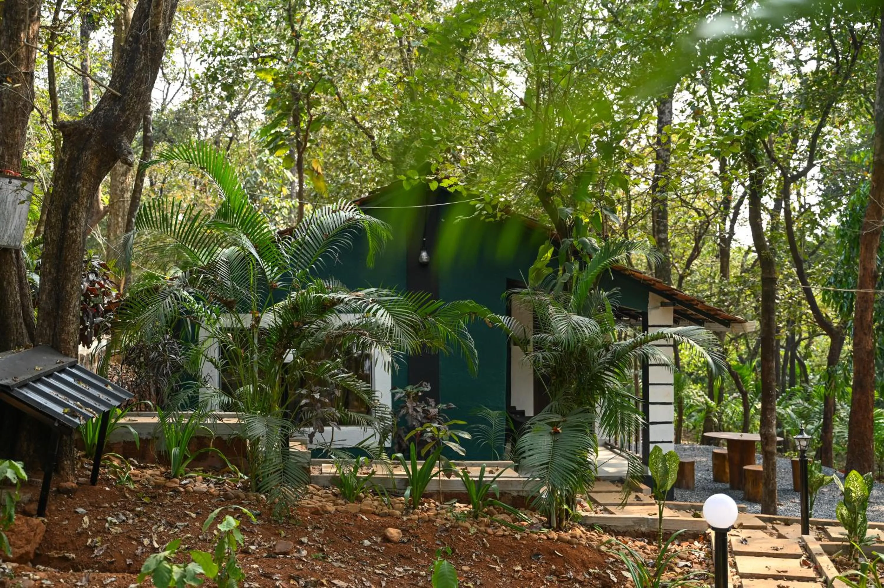 Cottage with Garden View in The Inaka Goa