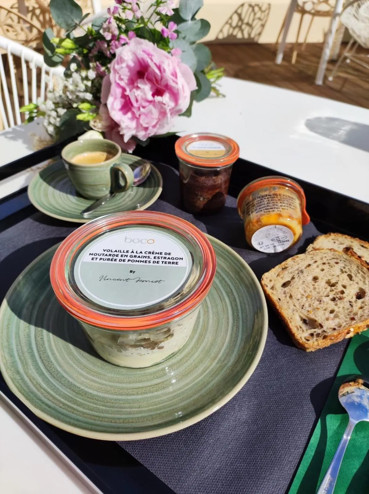 Food and drinks in Best Western Arcachon Le Port