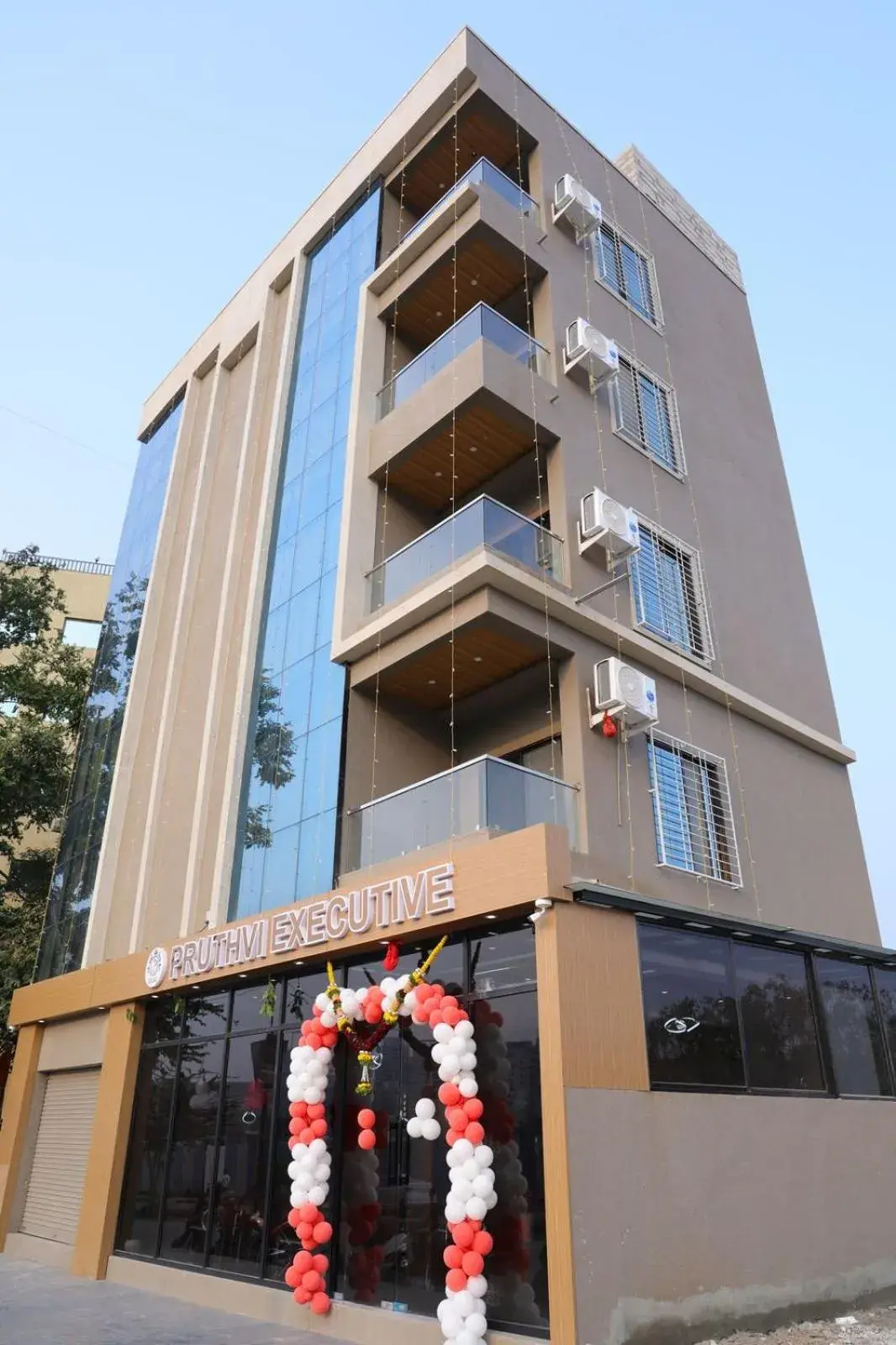 Hotel Pruthvi Executive, Pune Hotel Pruthvi Executive, Pune