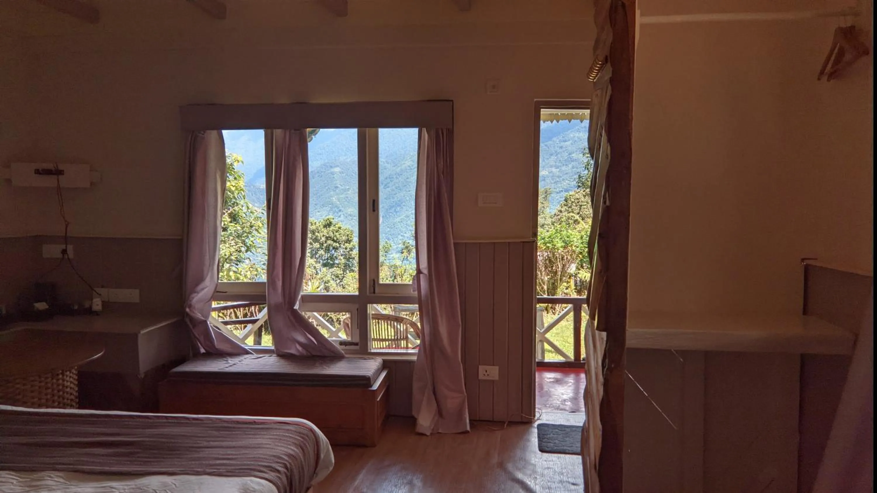 MayaTels - Maya Eco Huts, Pelling