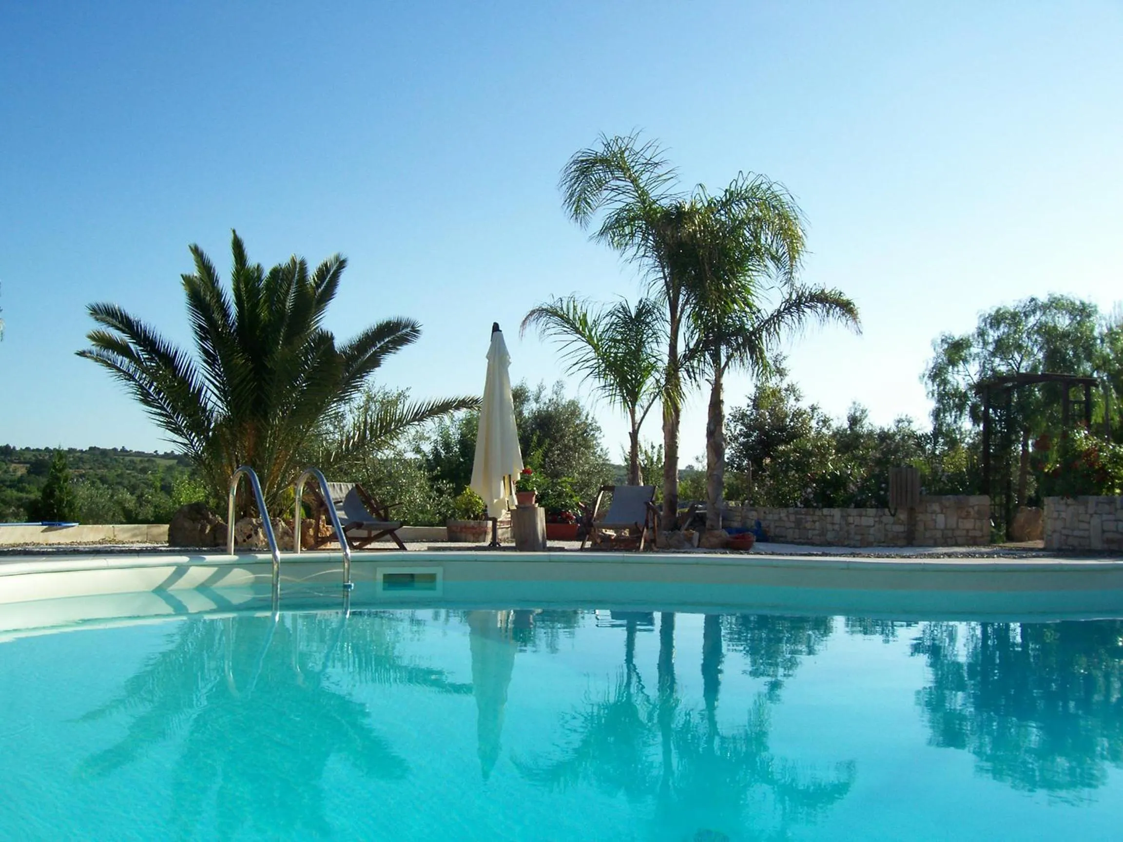 Pool view in Villa Giulia B&B