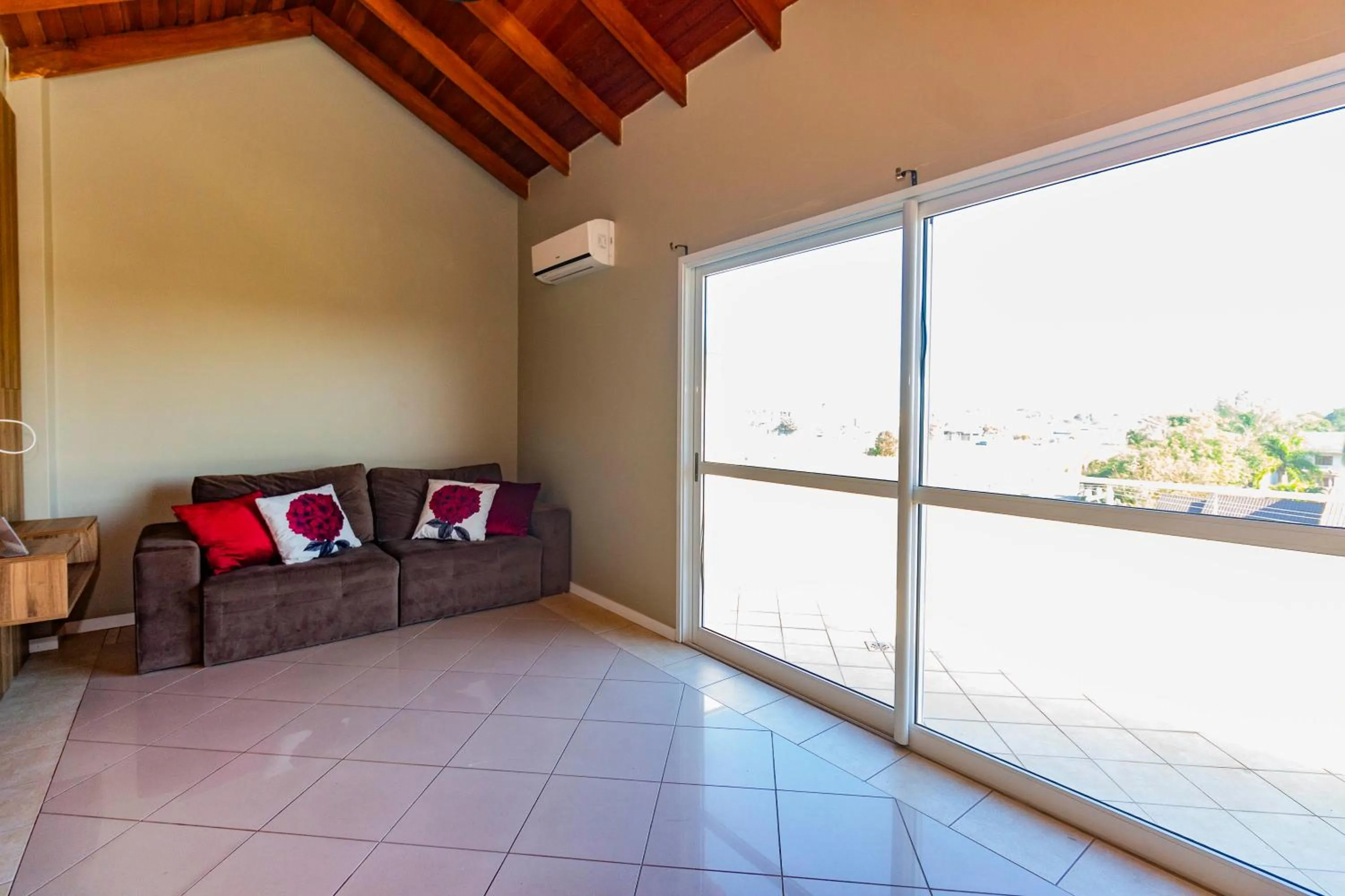 Swimming pool in Hotel Morada Del Este