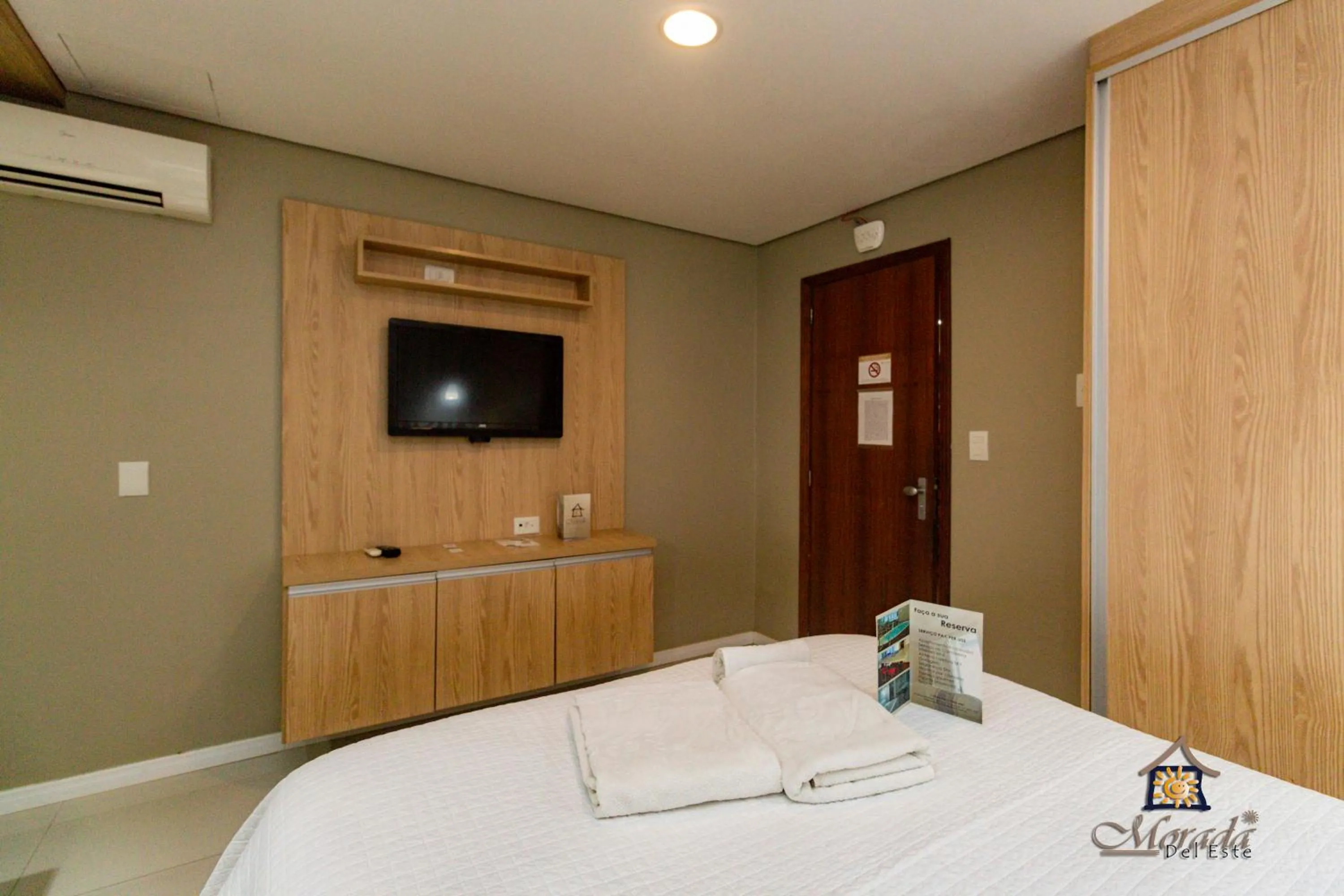 TV and multimedia, Bed in Hotel Morada Del Este