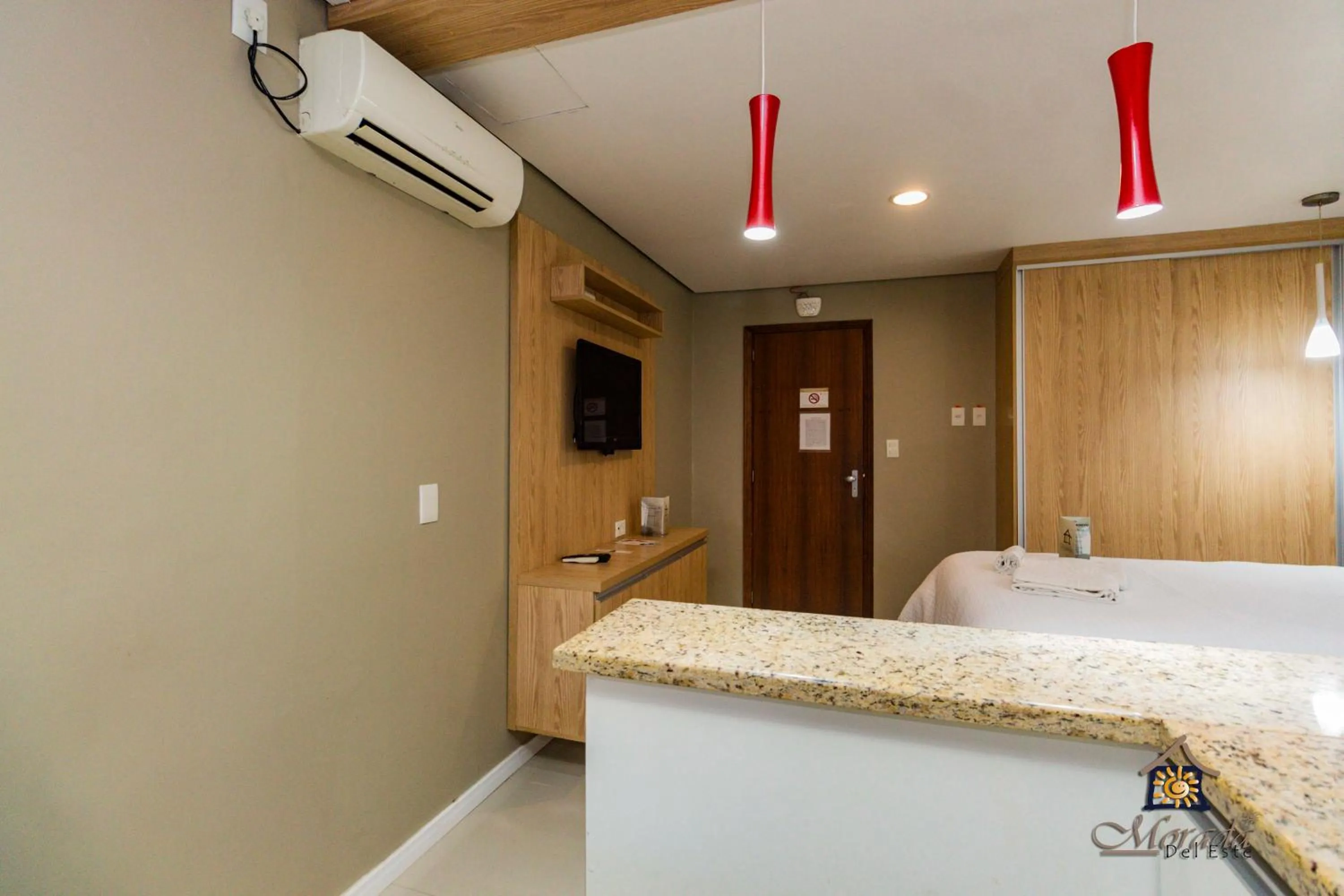 air conditioner, Bed in Hotel Morada Del Este