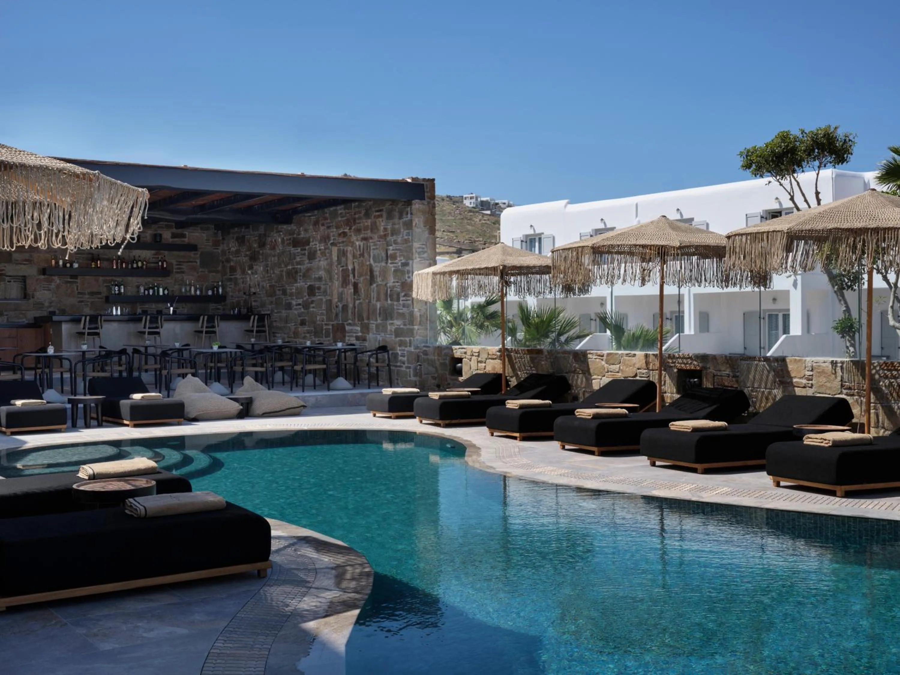 Swimming pool in Kalea Mykonos