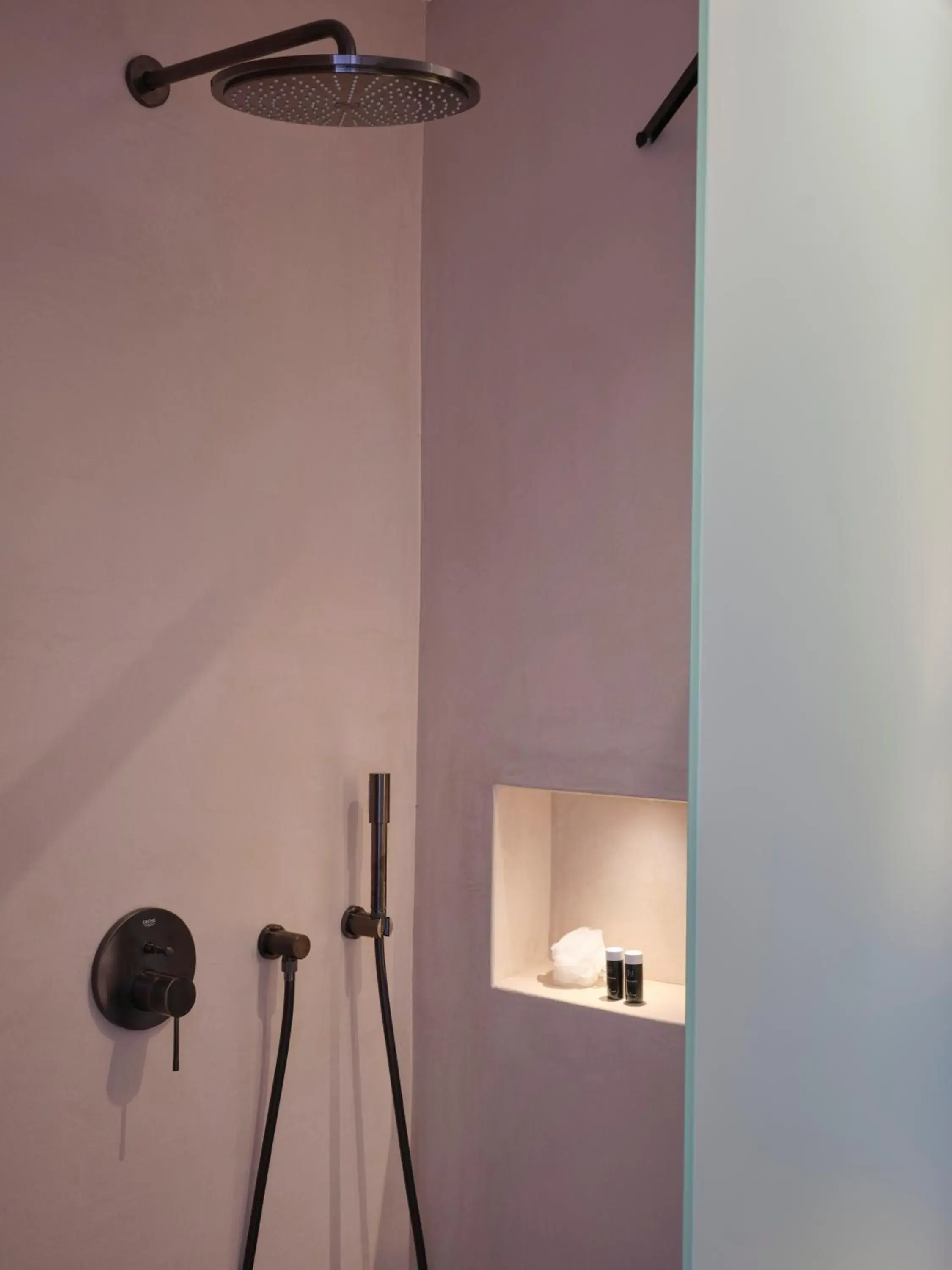 Signature Suite with Heated Jetted Tub & Sea View in Kalea Mykonos Signature Suite with Heated Jetted Tub & Sea View in Kalea Mykonos