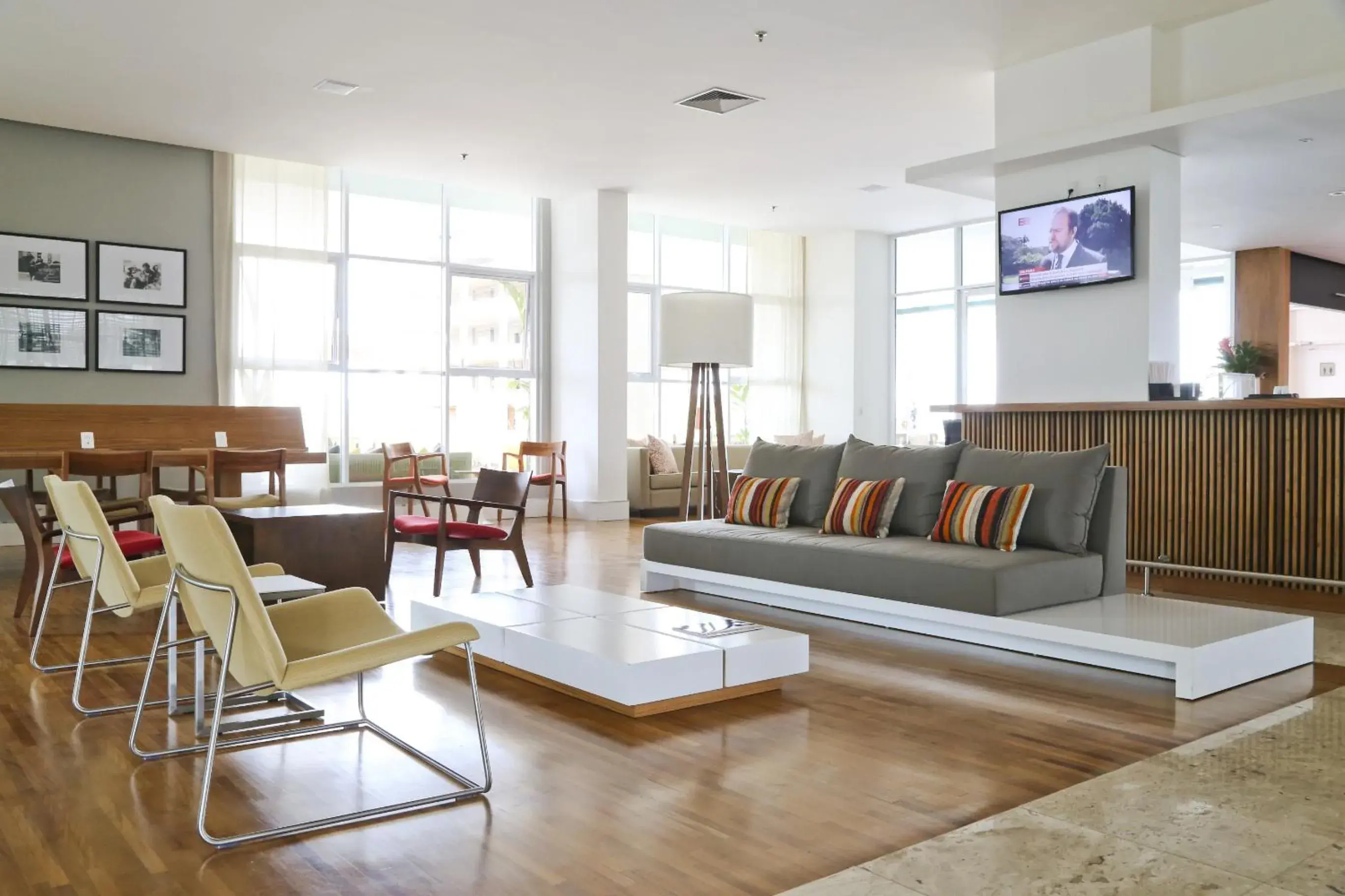 Lobby or reception in Vitória Hotel Convention Paulínia Lobby or reception in Vitória Hotel Convention Paulínia